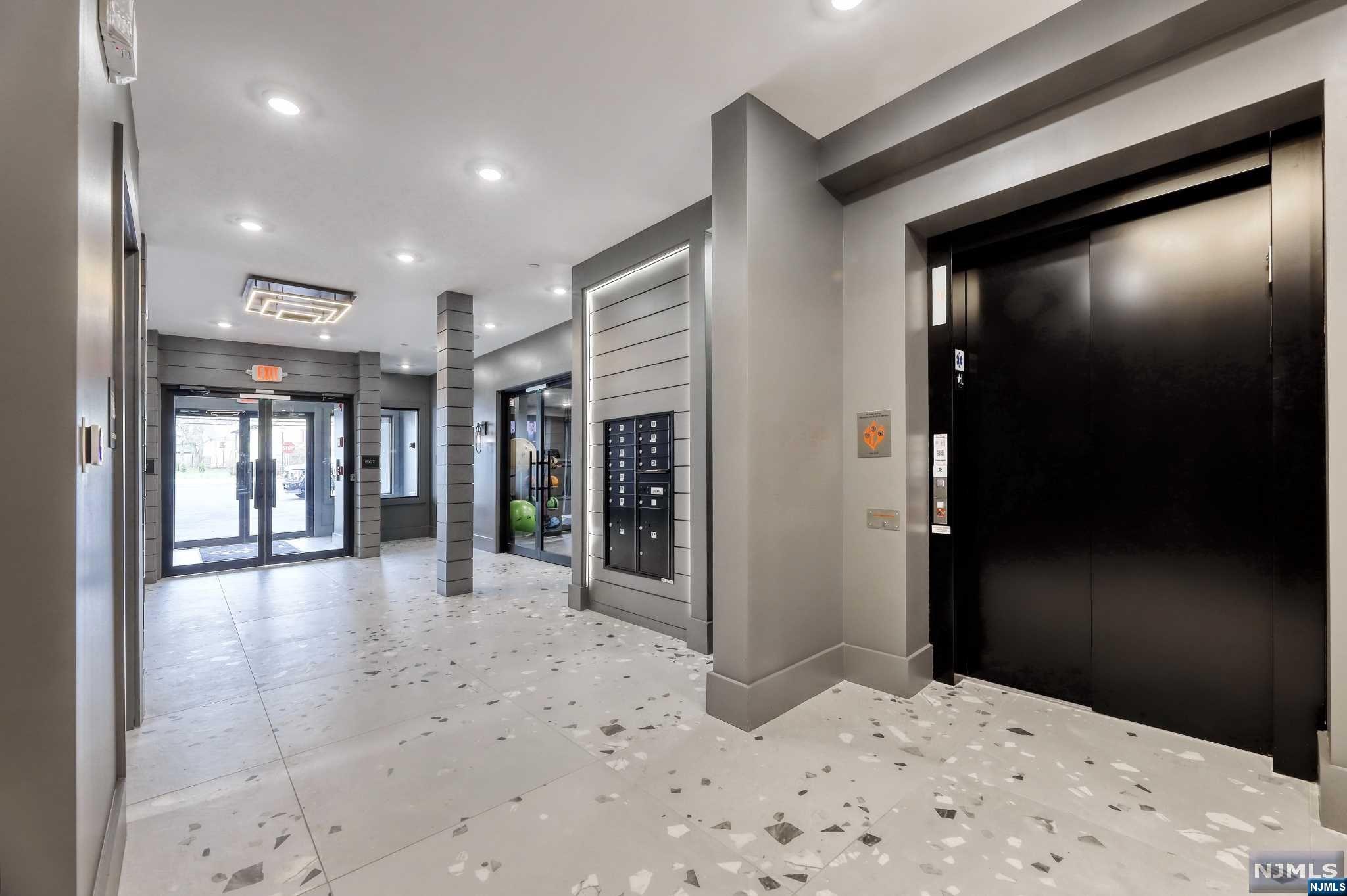 192 Livingston Street 302