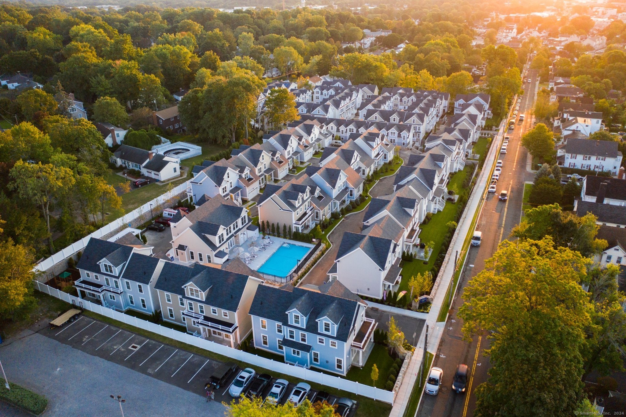 115 Colonial Road Unit: 41