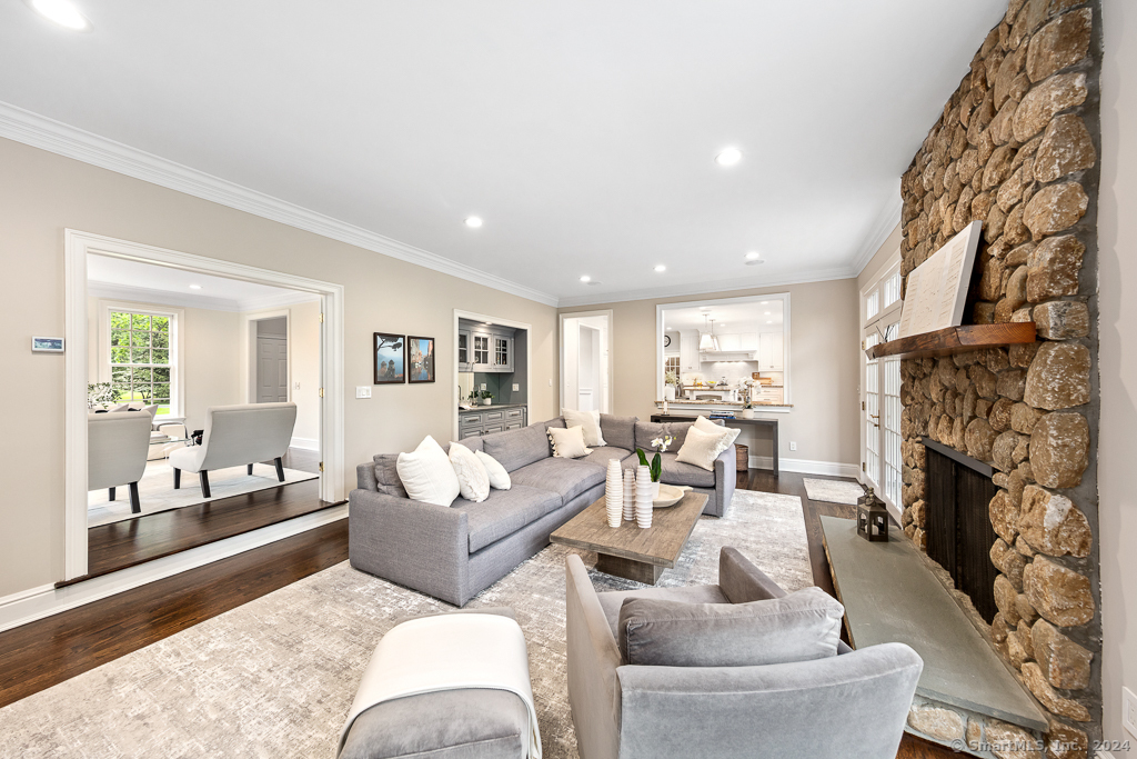 9 Windy Hill Road