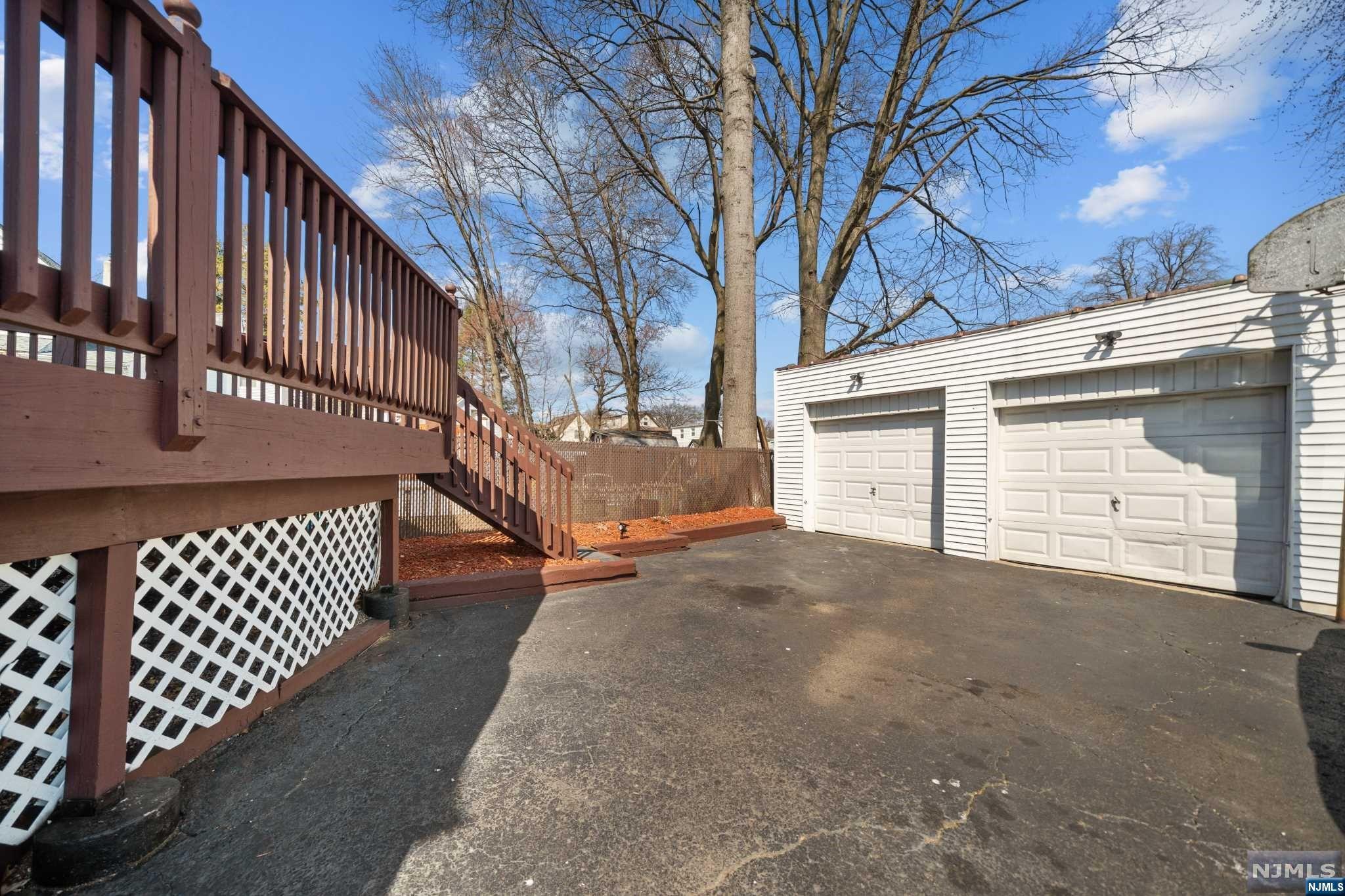 103 East Pleasant Avenue