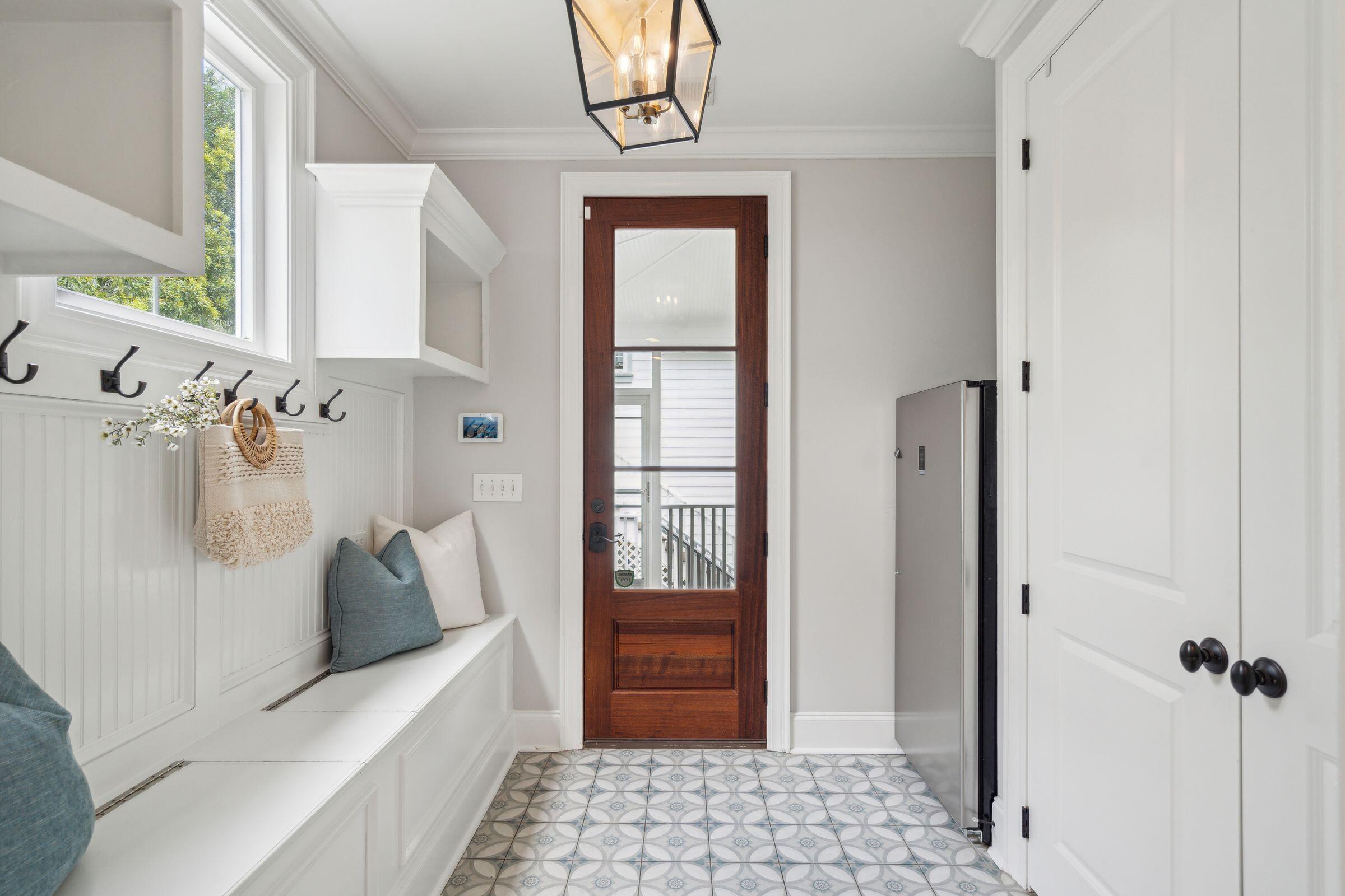 1261 Blakeway Street