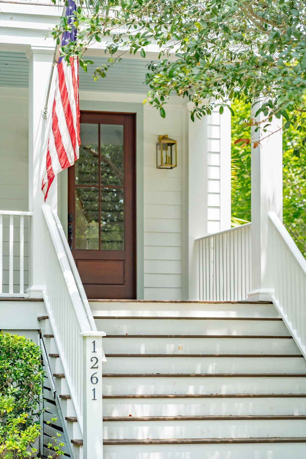 1261 Blakeway Street