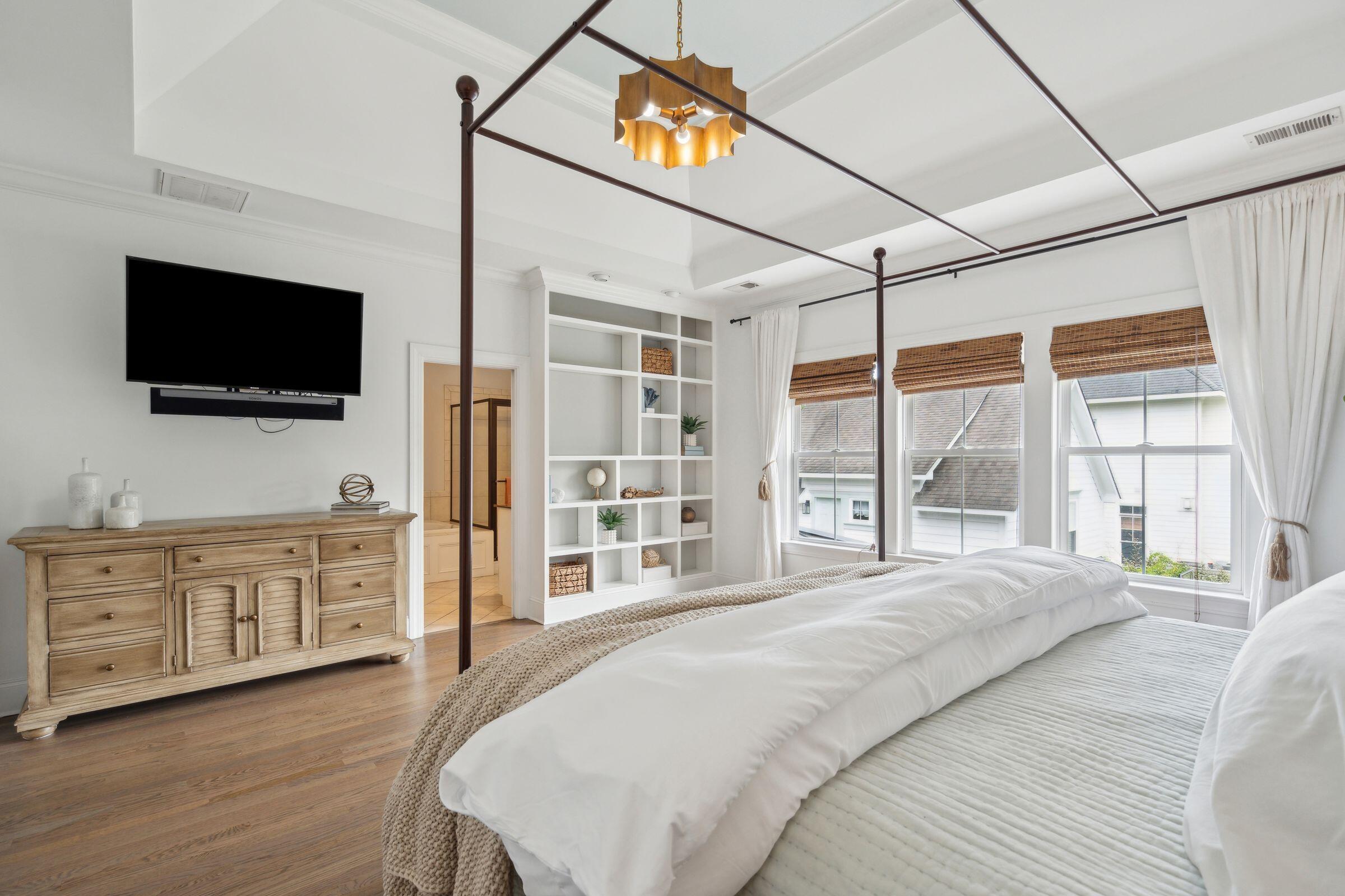 1261 Blakeway Street