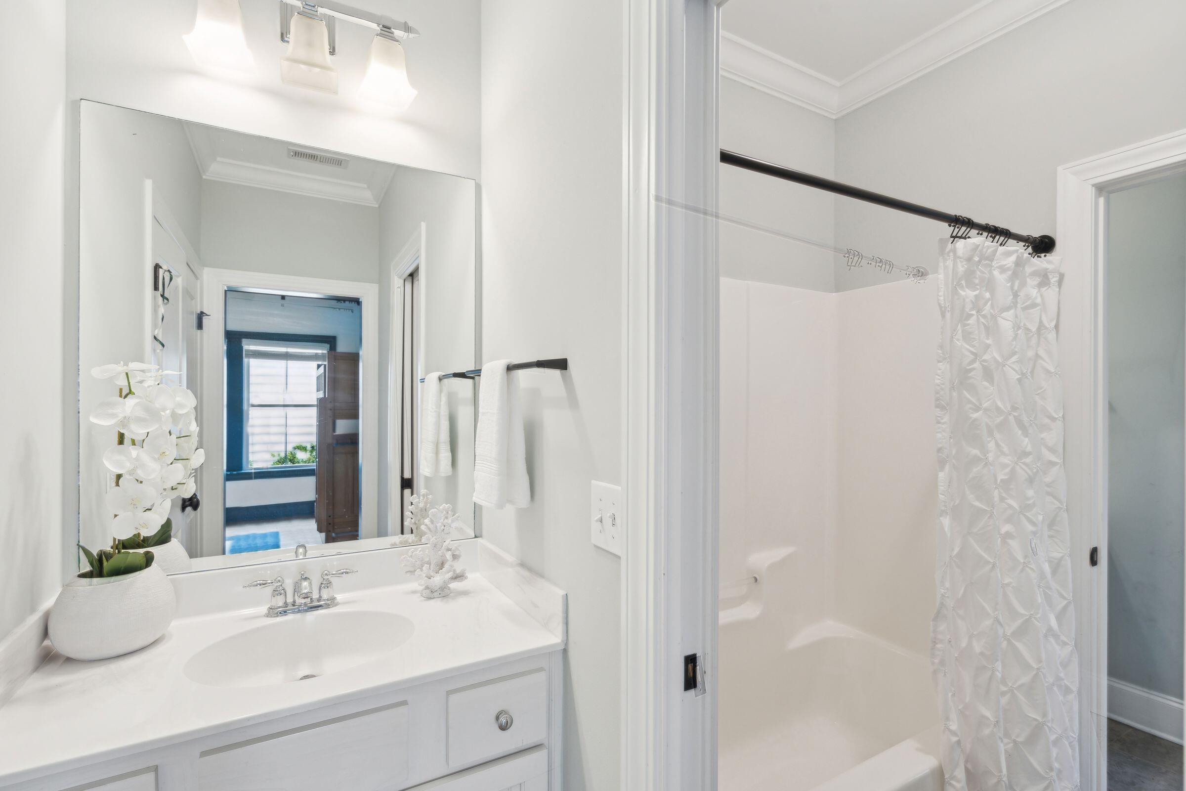 1261 Blakeway Street