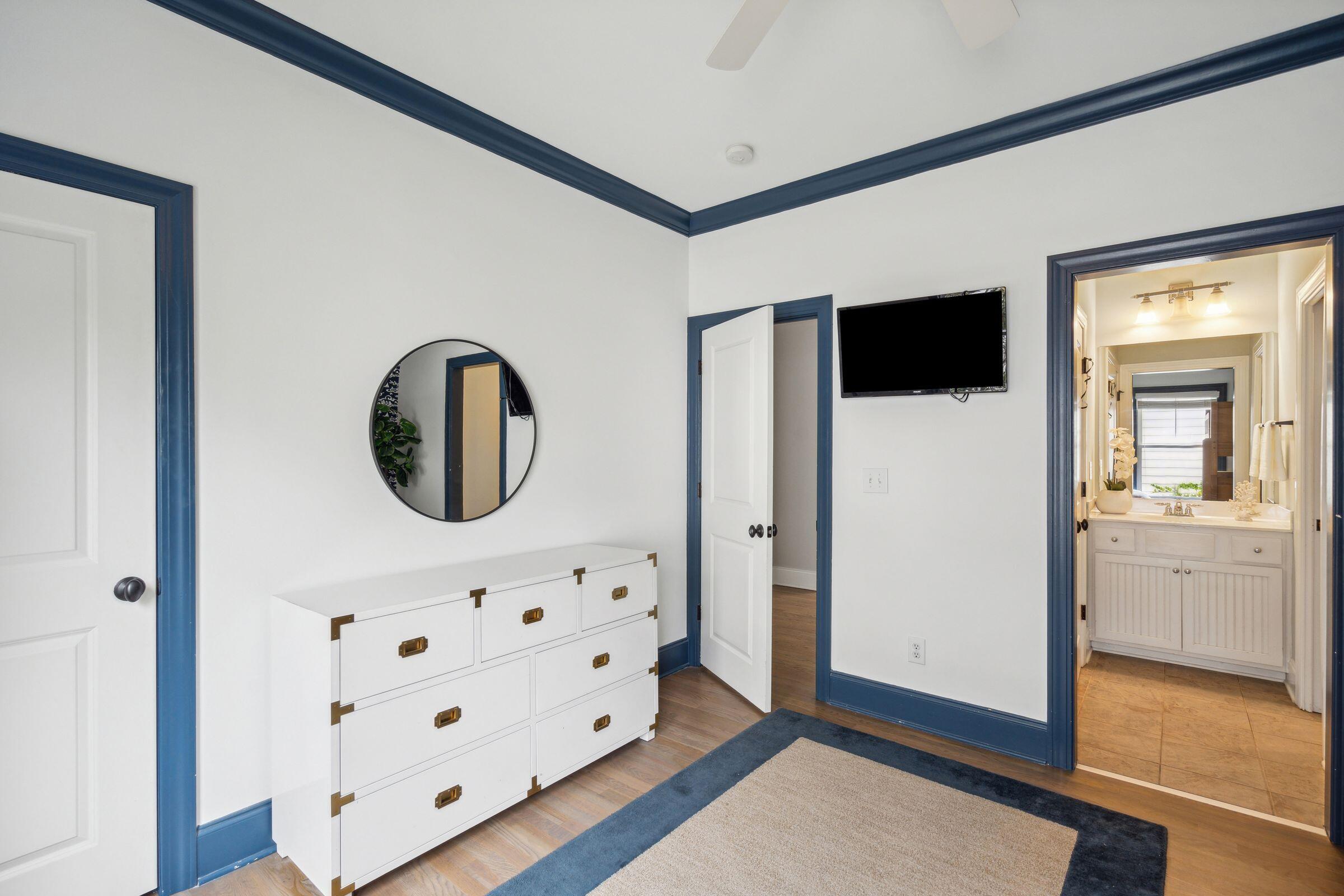 1261 Blakeway Street