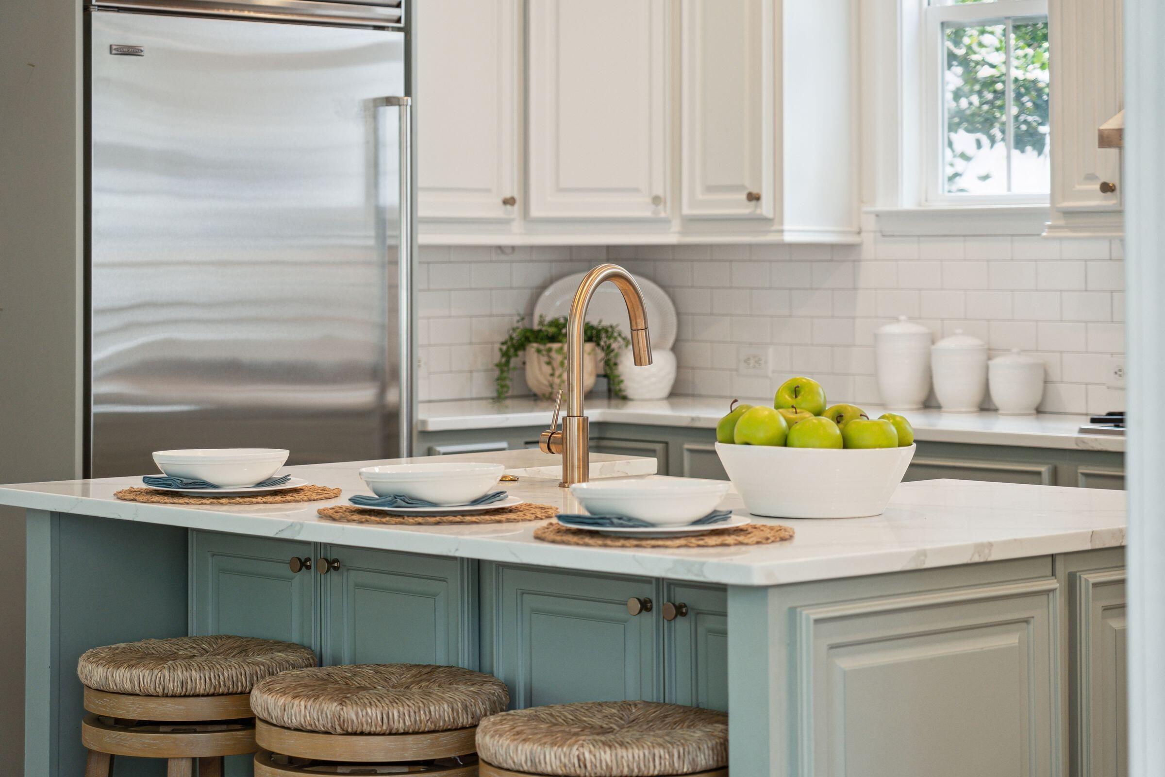 1261 Blakeway Street