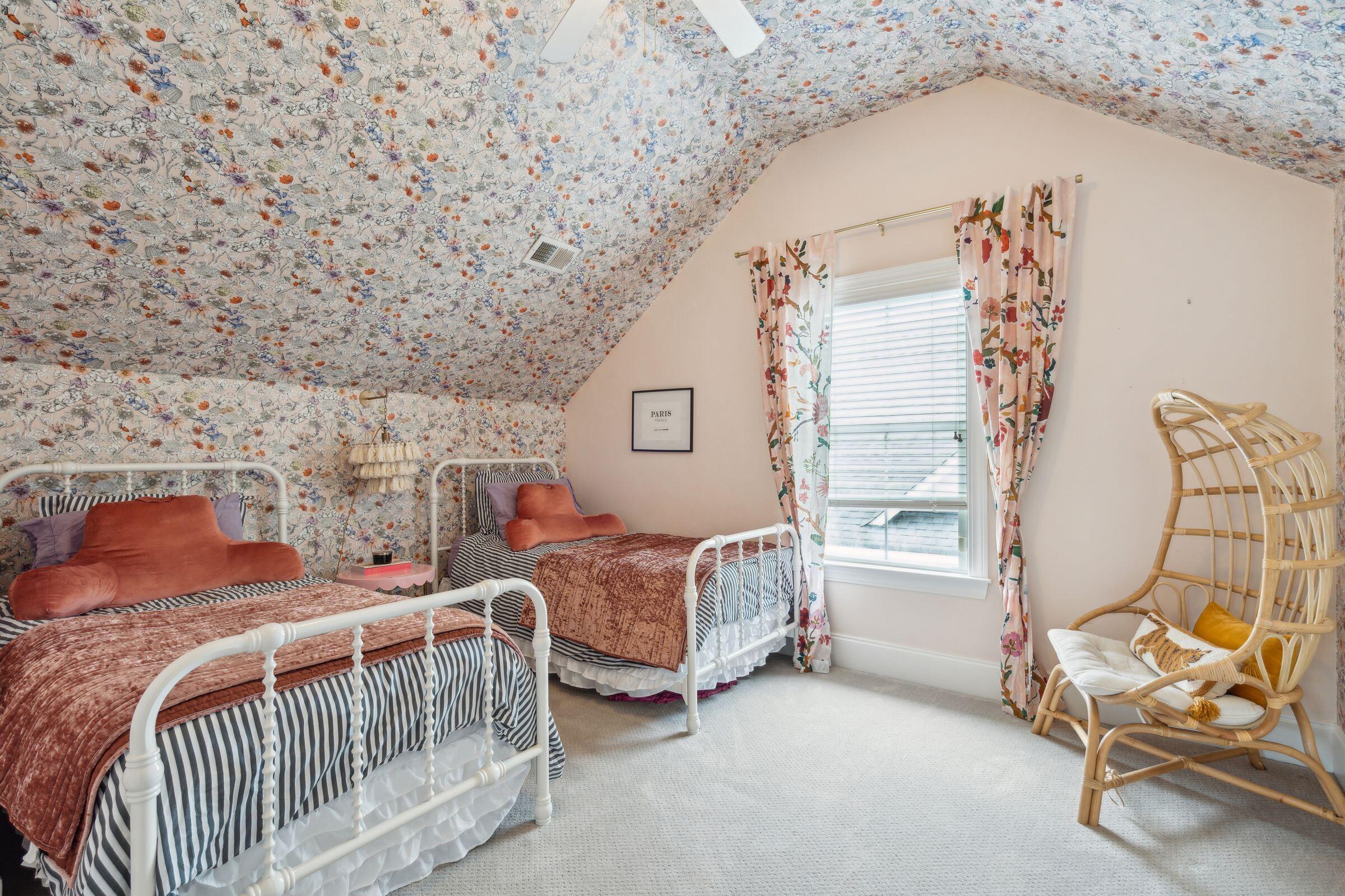 1261 Blakeway Street