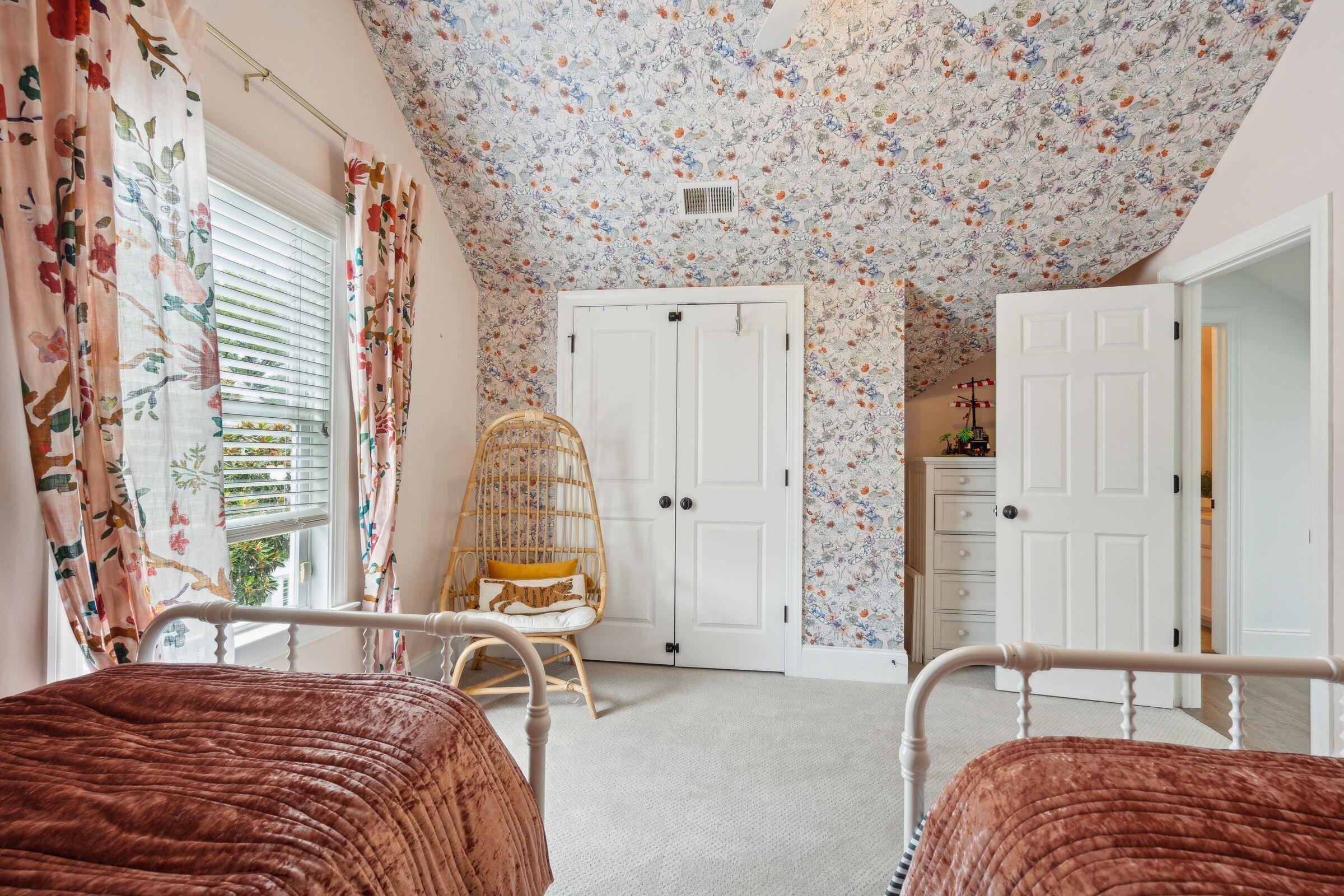 1261 Blakeway Street