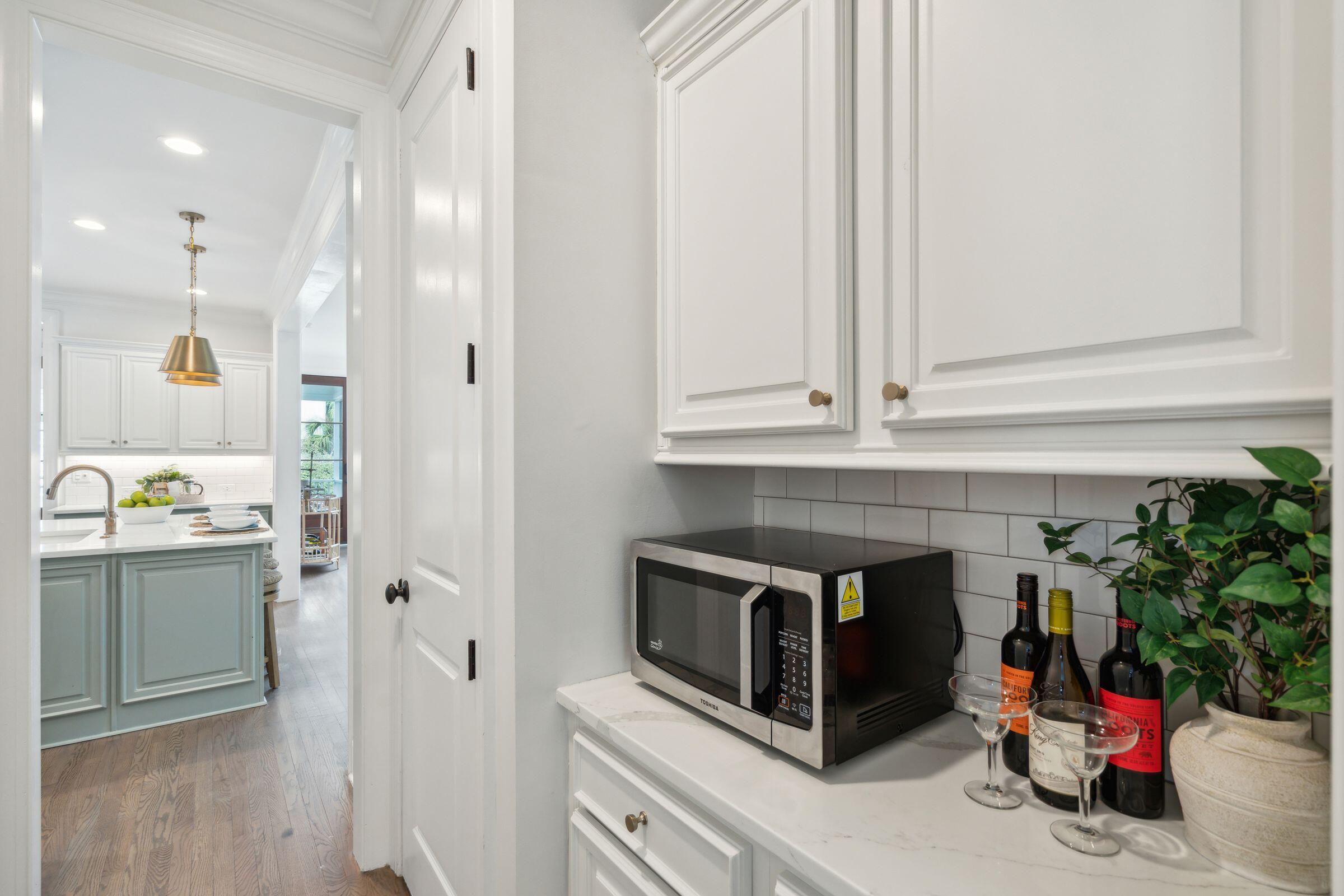 1261 Blakeway Street