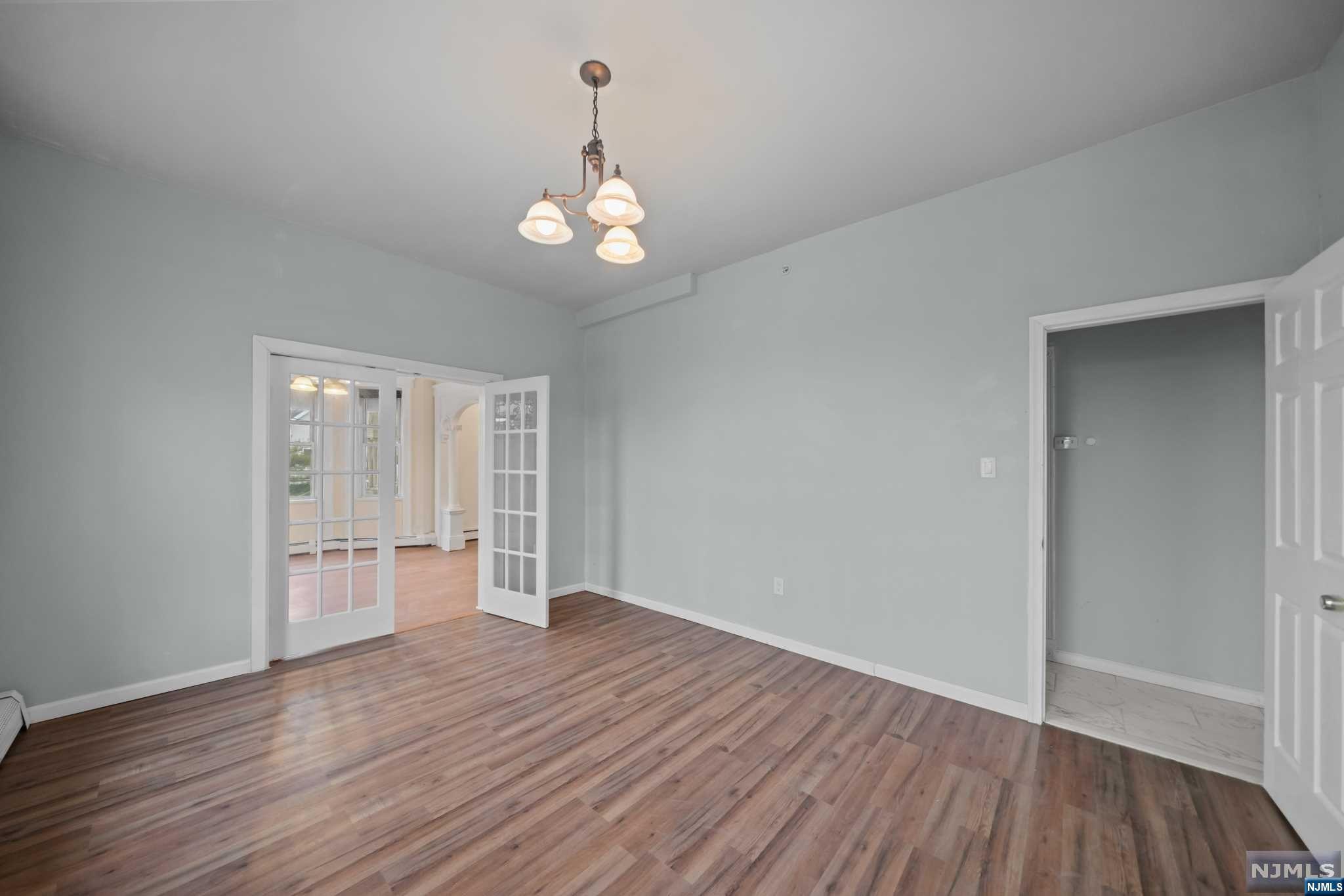 3311 Pleasant Avenue 2