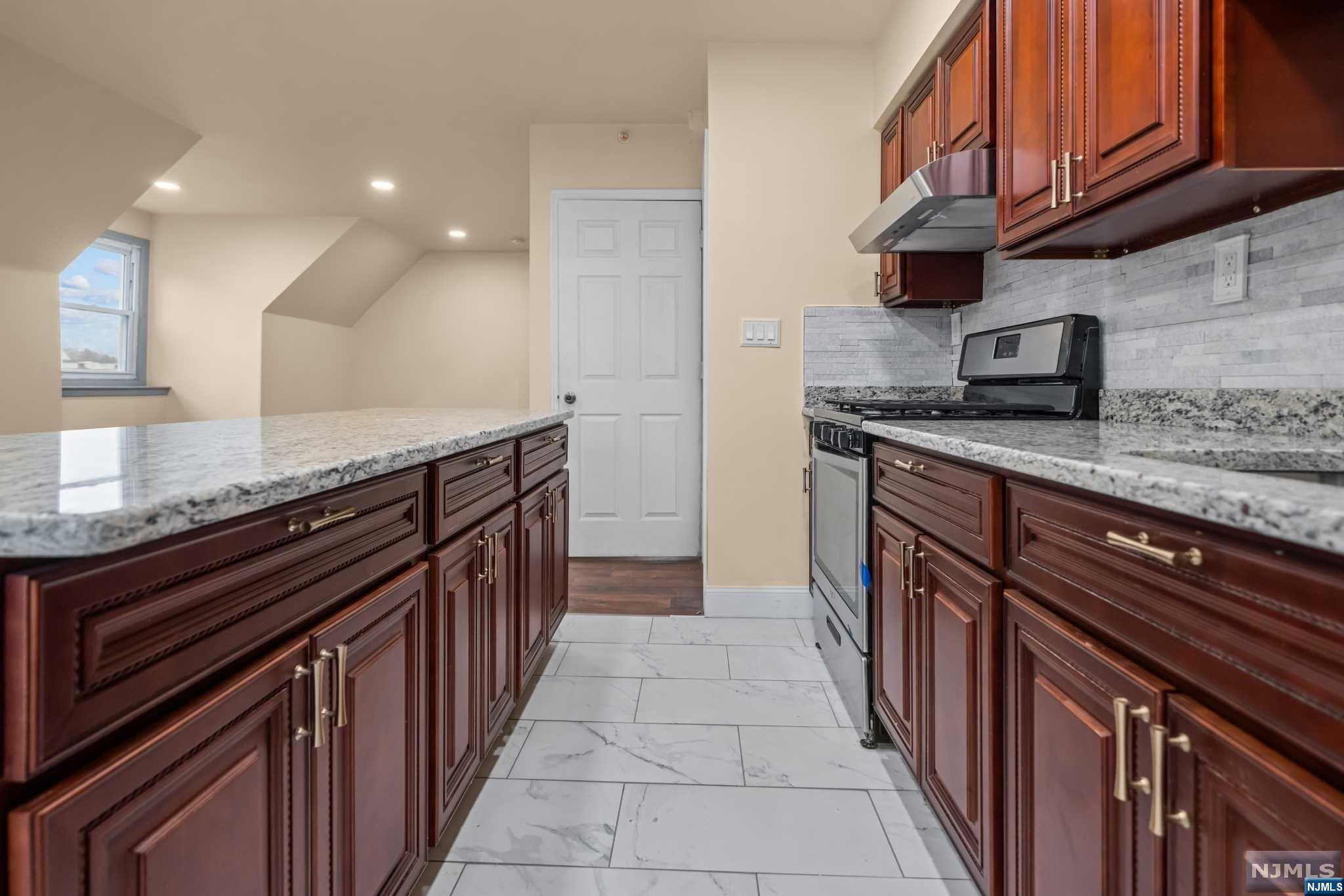3311 Pleasant Avenue 3