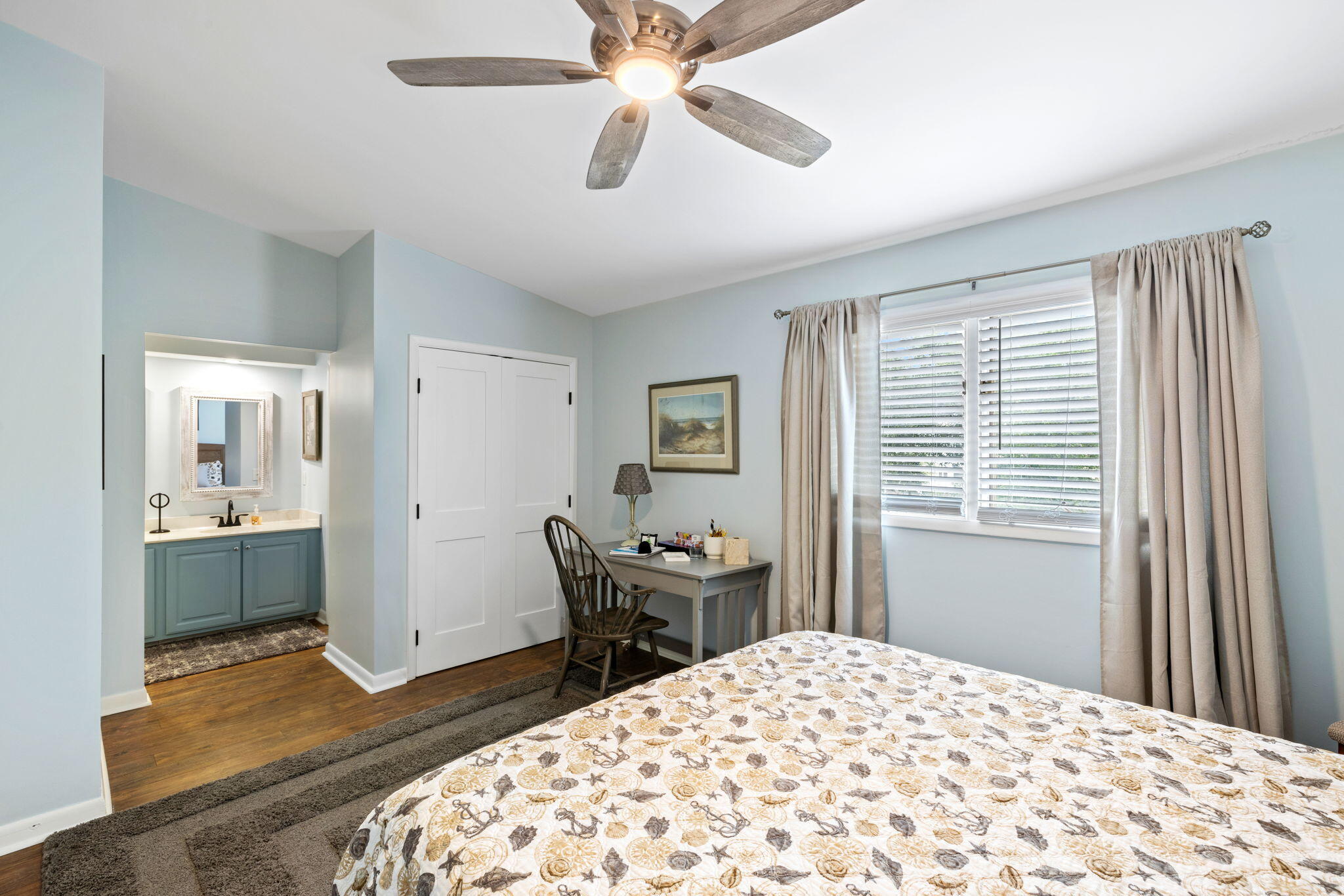 406 Yacht Harbor Court