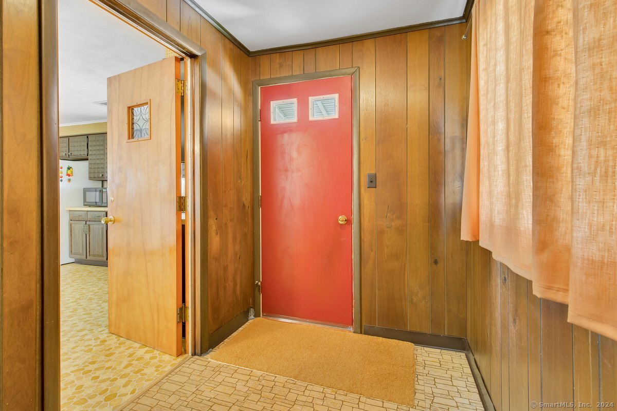 92 Rockland Avenue