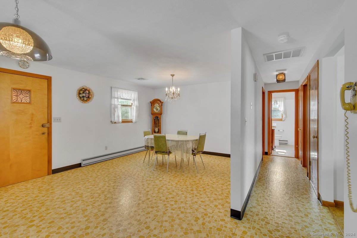 92 Rockland Avenue