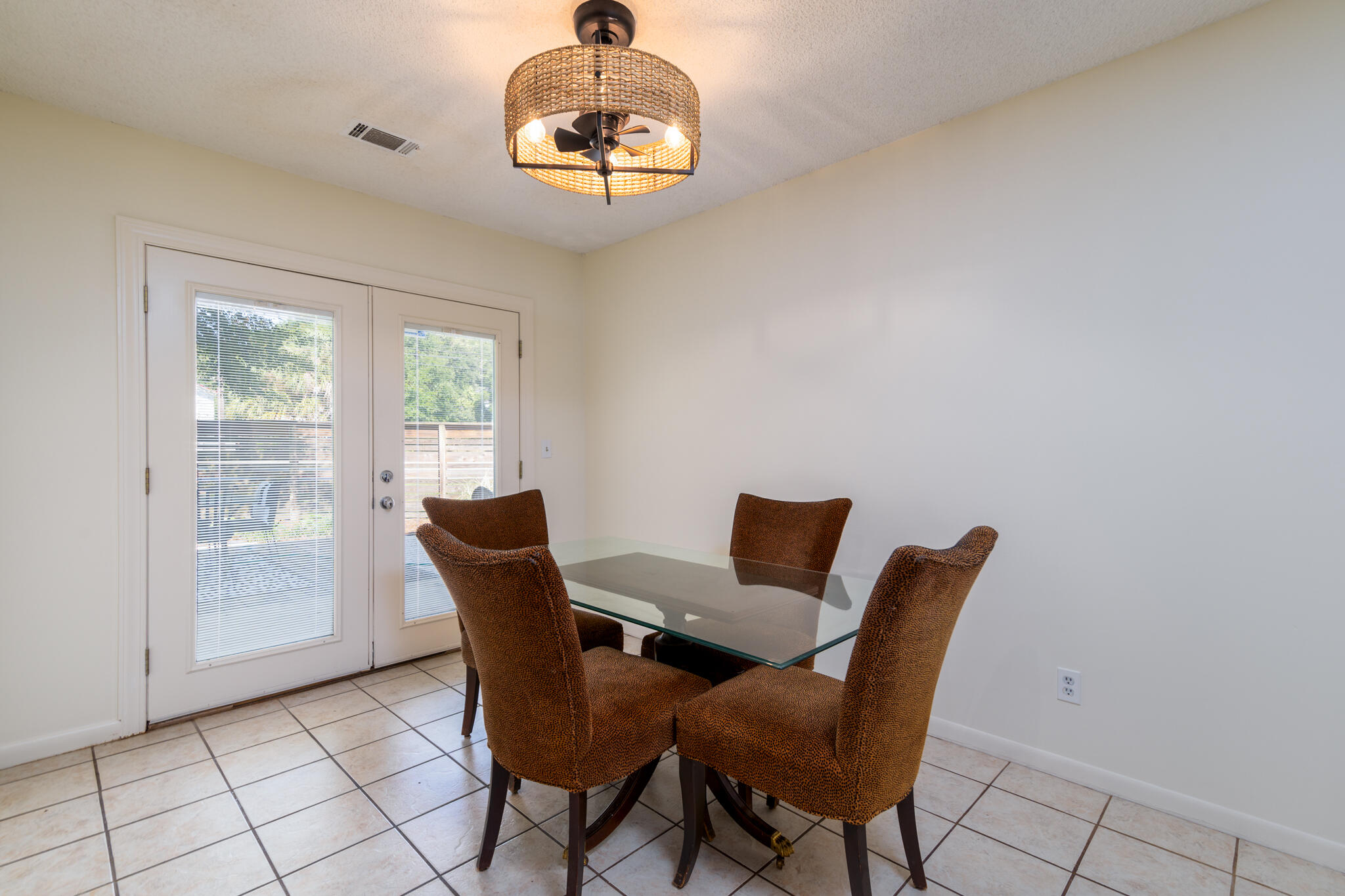 1201 Meadow Park Lane # B