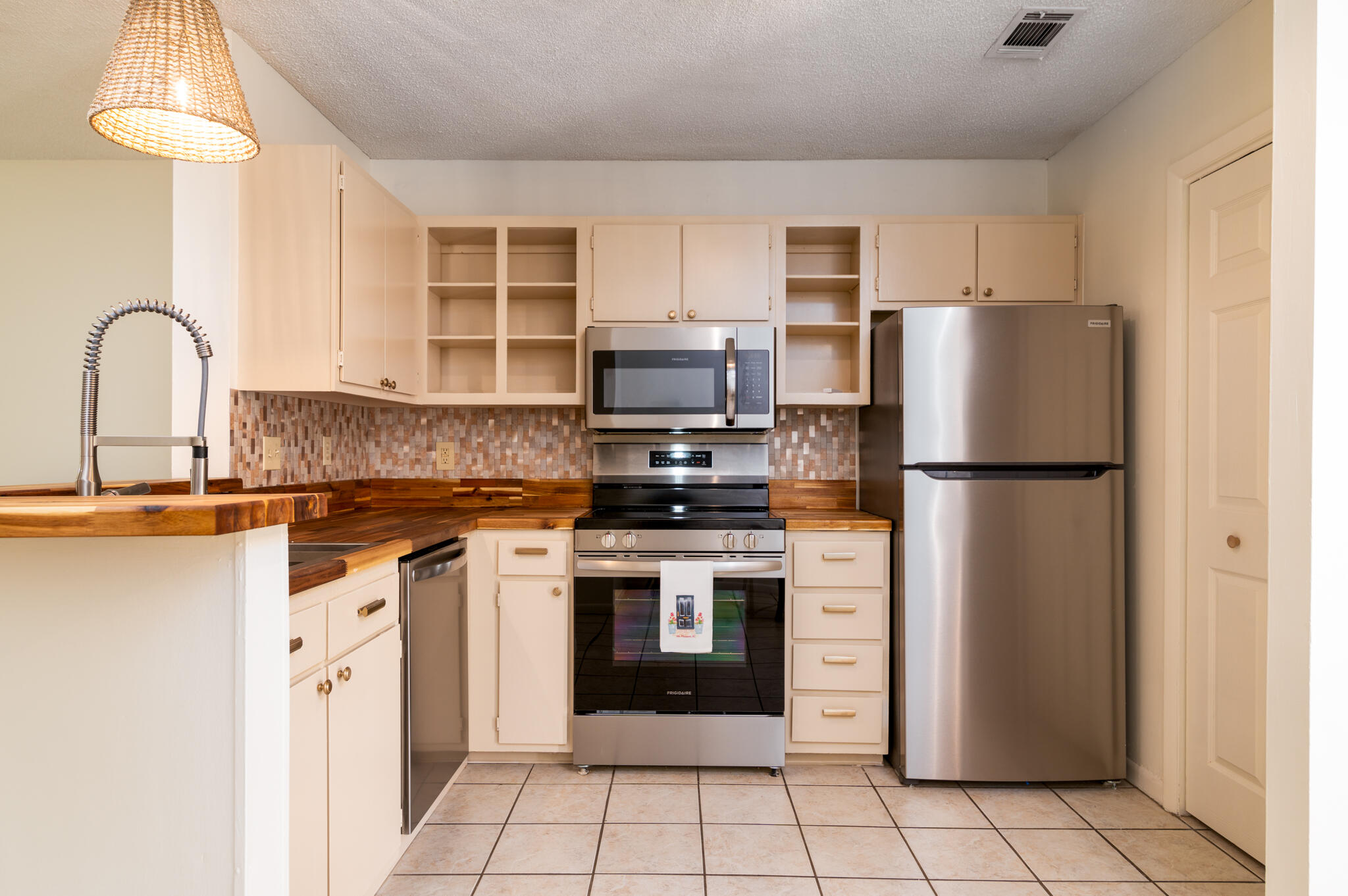 1201 Meadow Park Lane # B