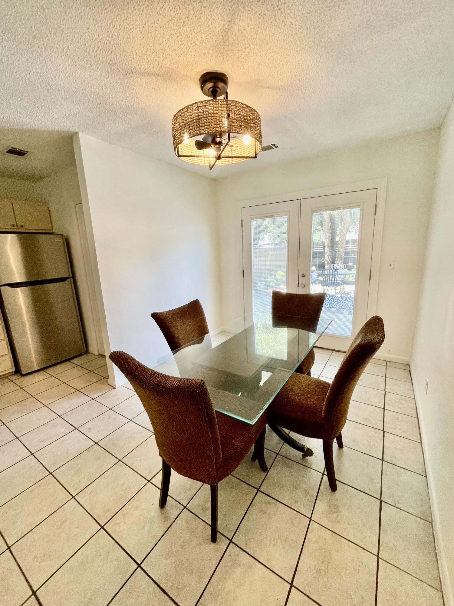 1201 Meadow Park Lane # B