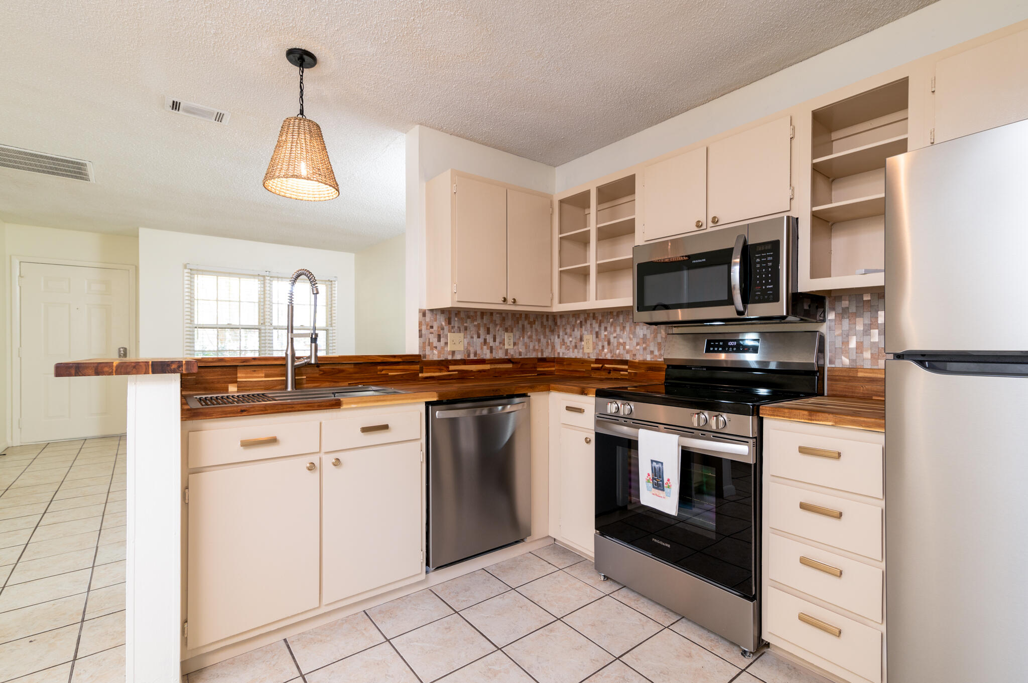 1201 Meadow Park Lane # B