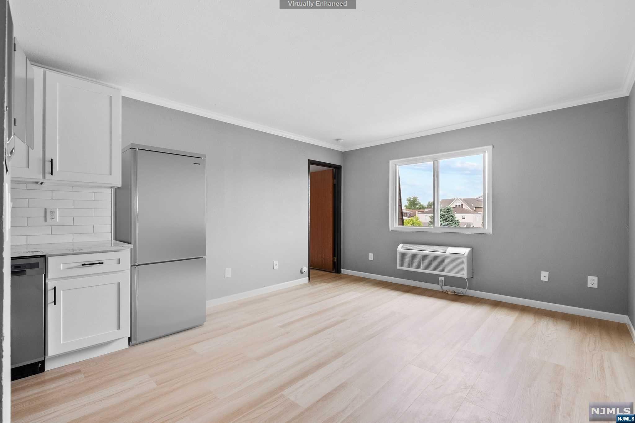 9 Vreeland Avenue 3B