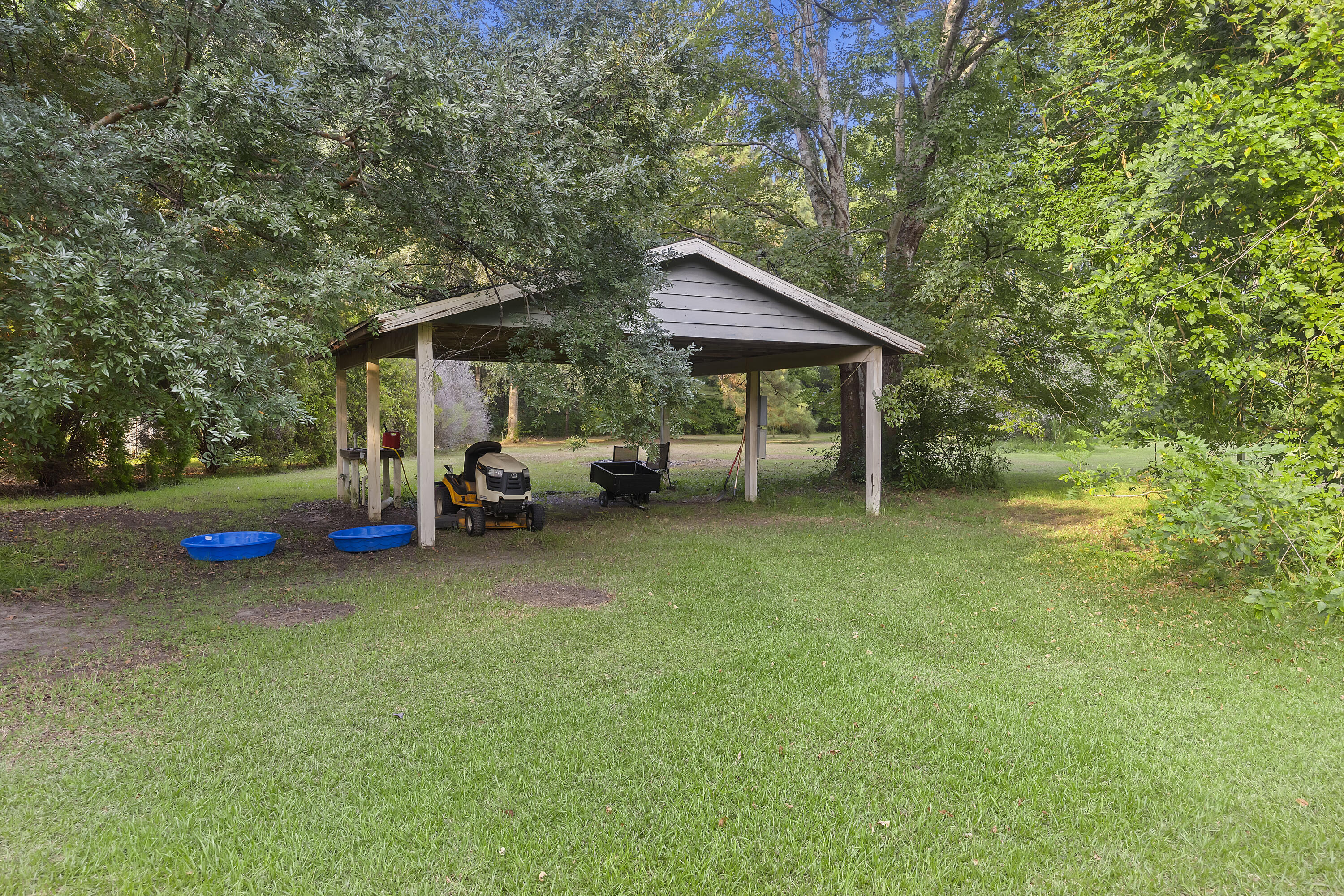 236 Fox Run Road