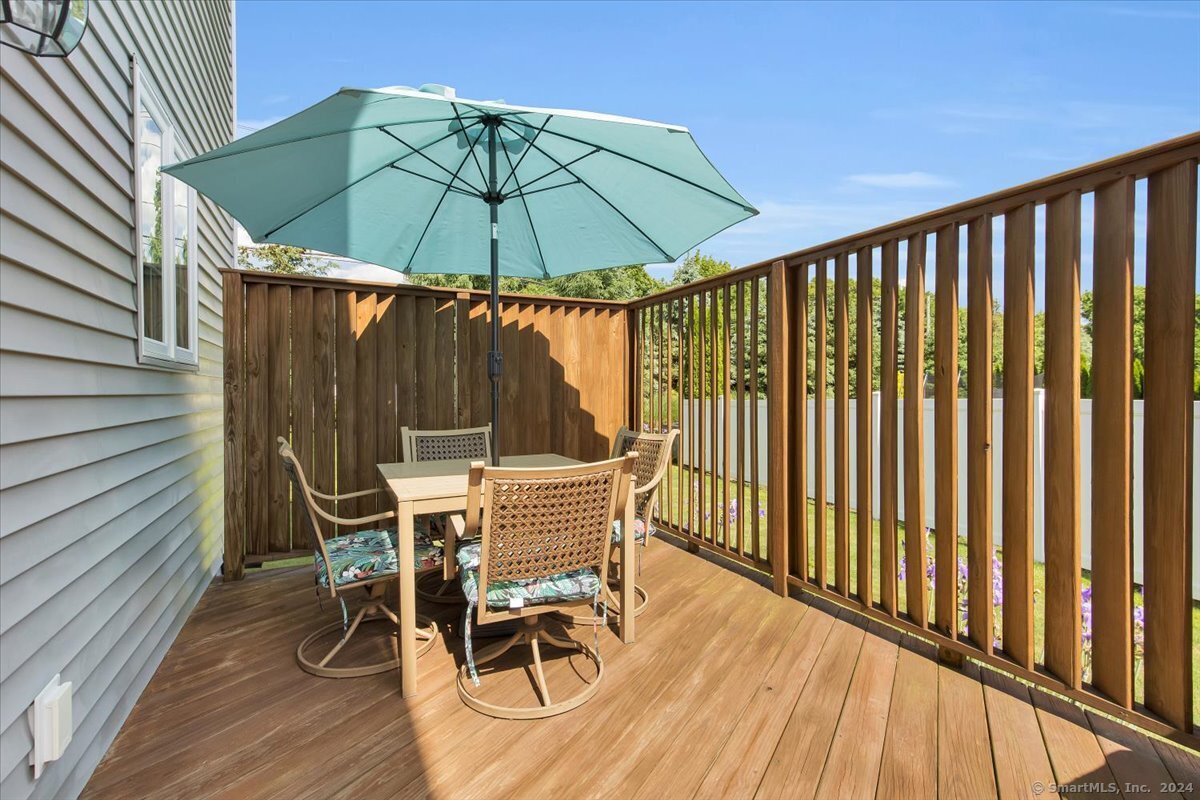 1 Fieldstone Lane