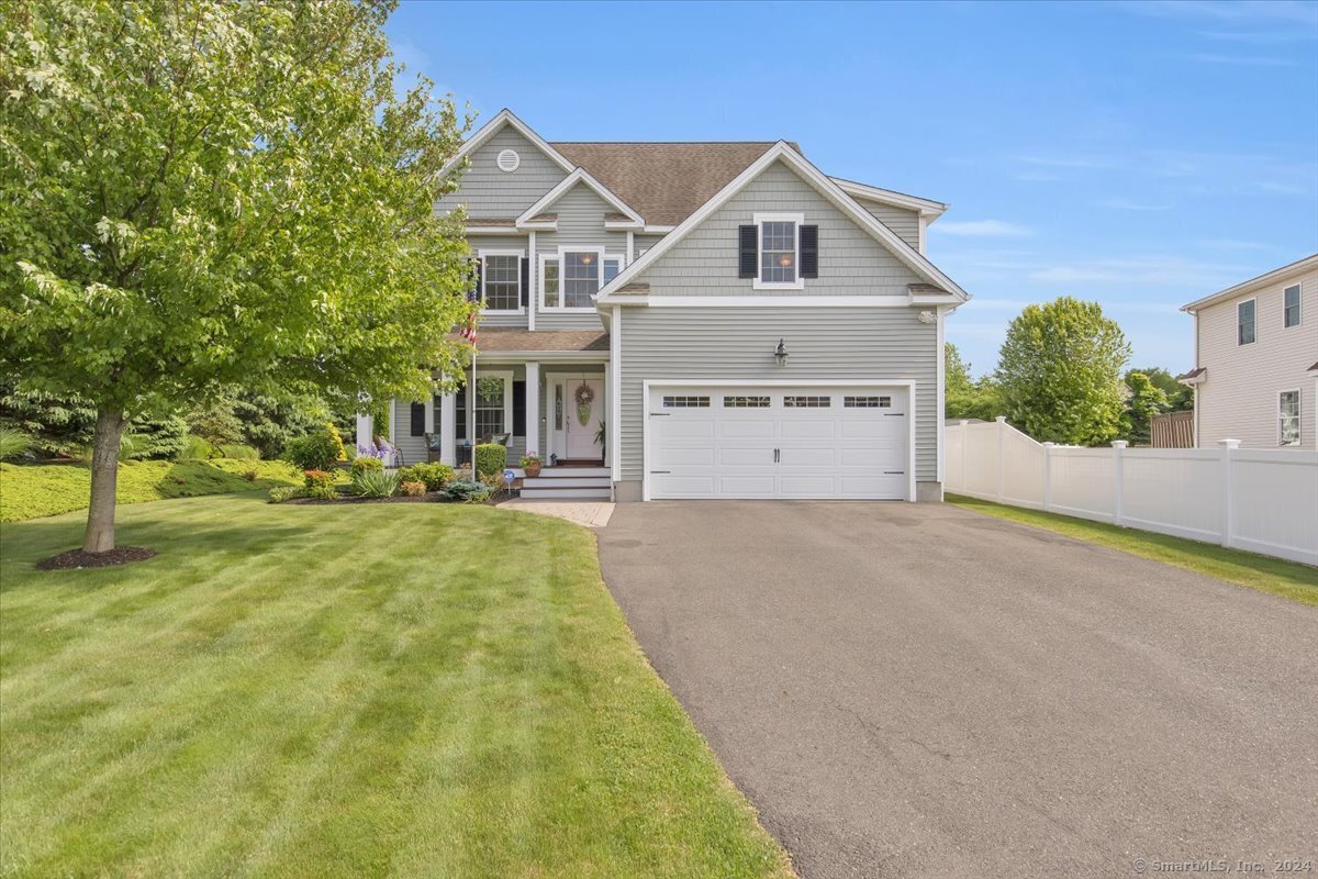1 Fieldstone Lane