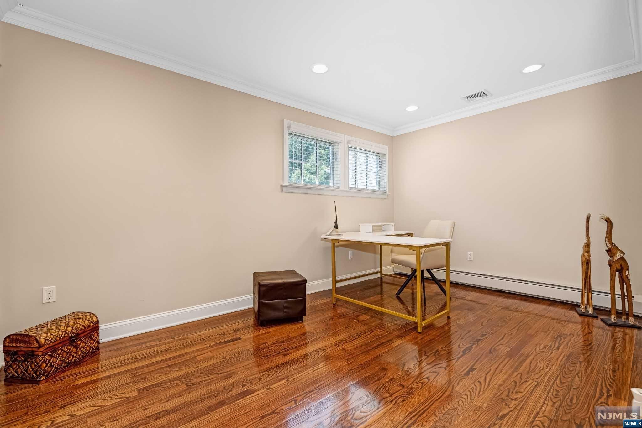 19 Pine Hill Road