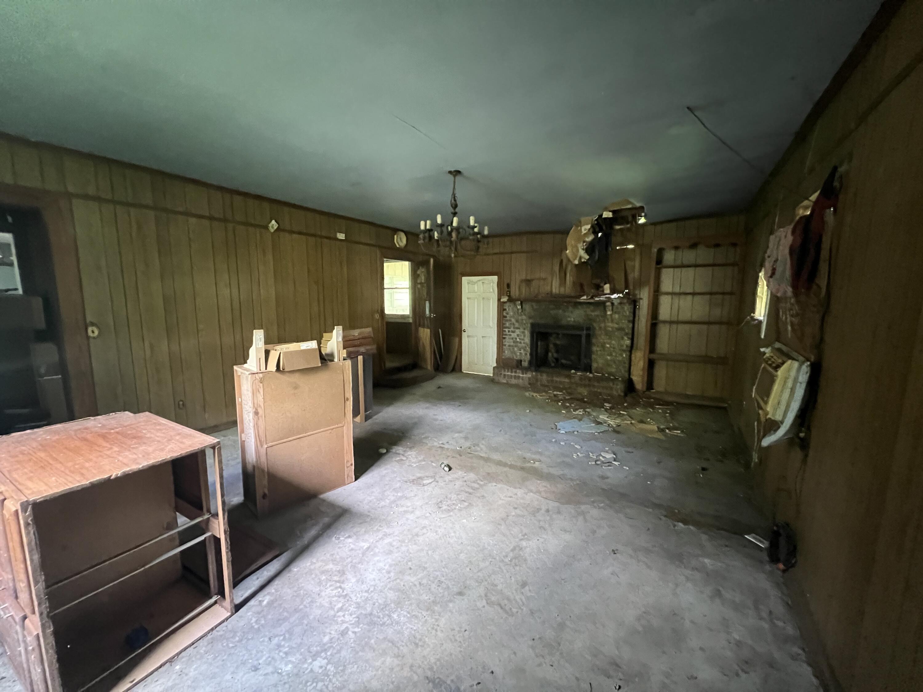 317 Poplar Street