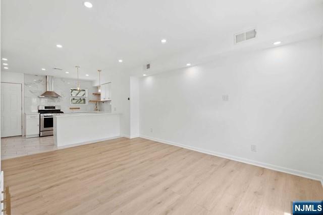 36A Melmore Gardens