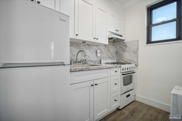 1225 Kennedy Boulevard 1-C
