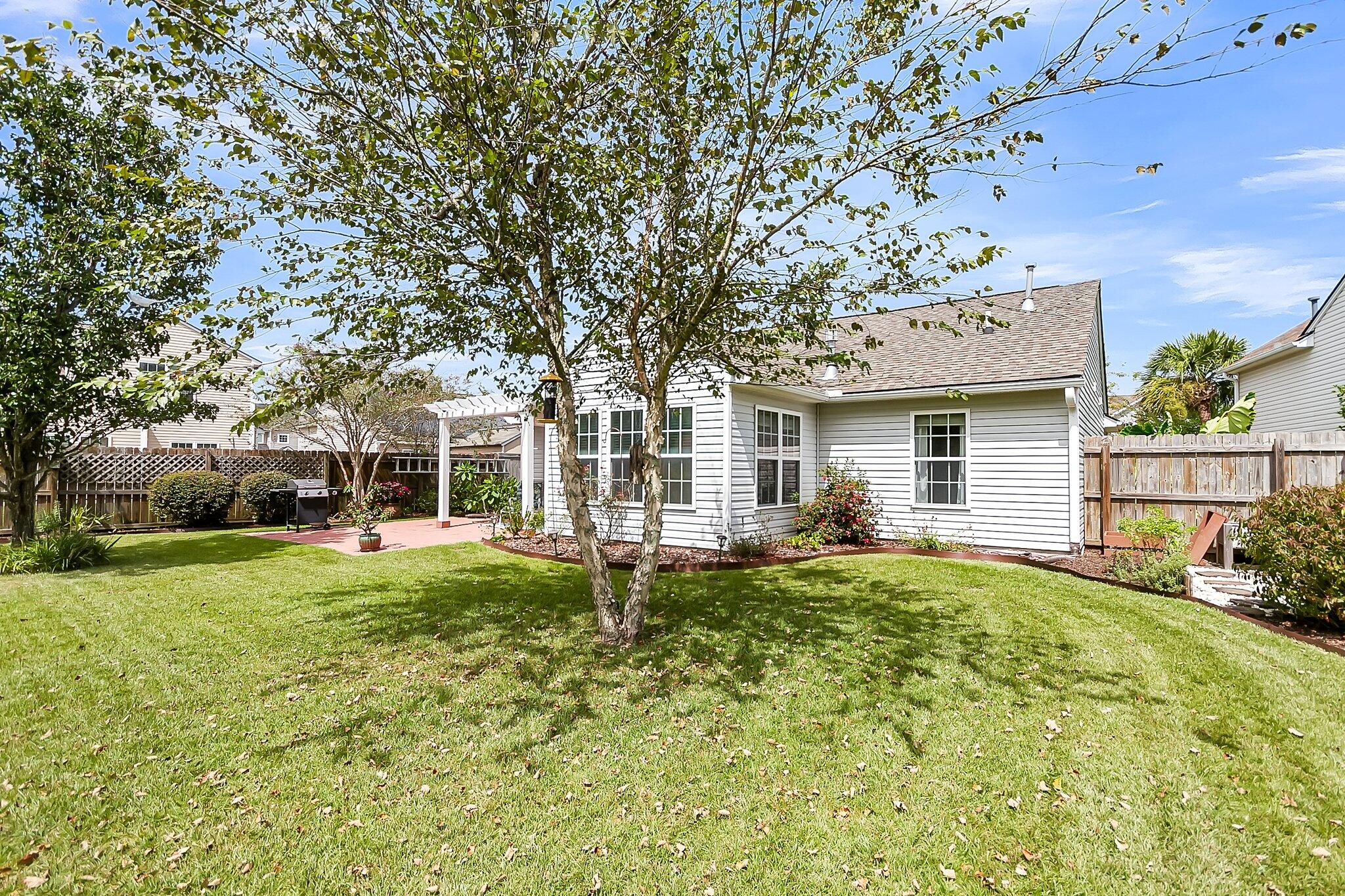 497 Dolphin Drive
