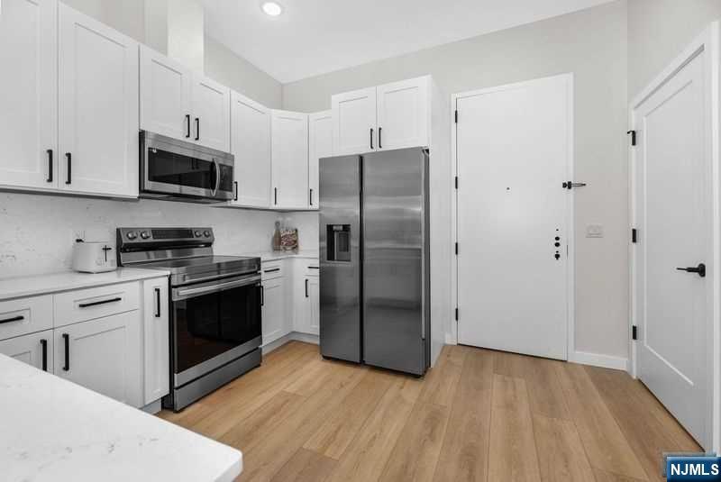 51 Queen Anne Road 207