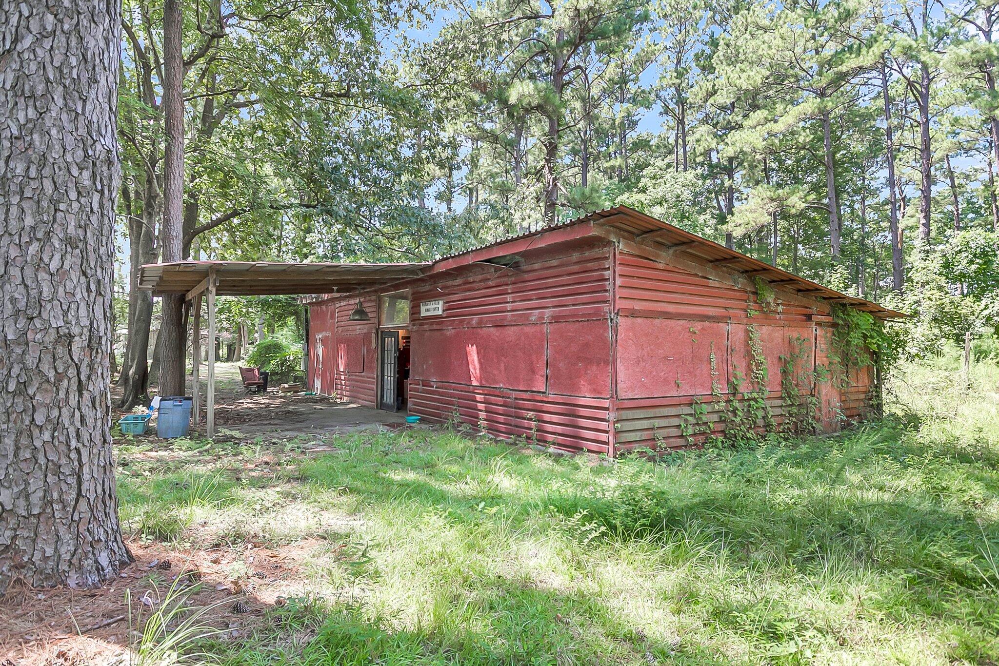 1635 Pocahontas Circle