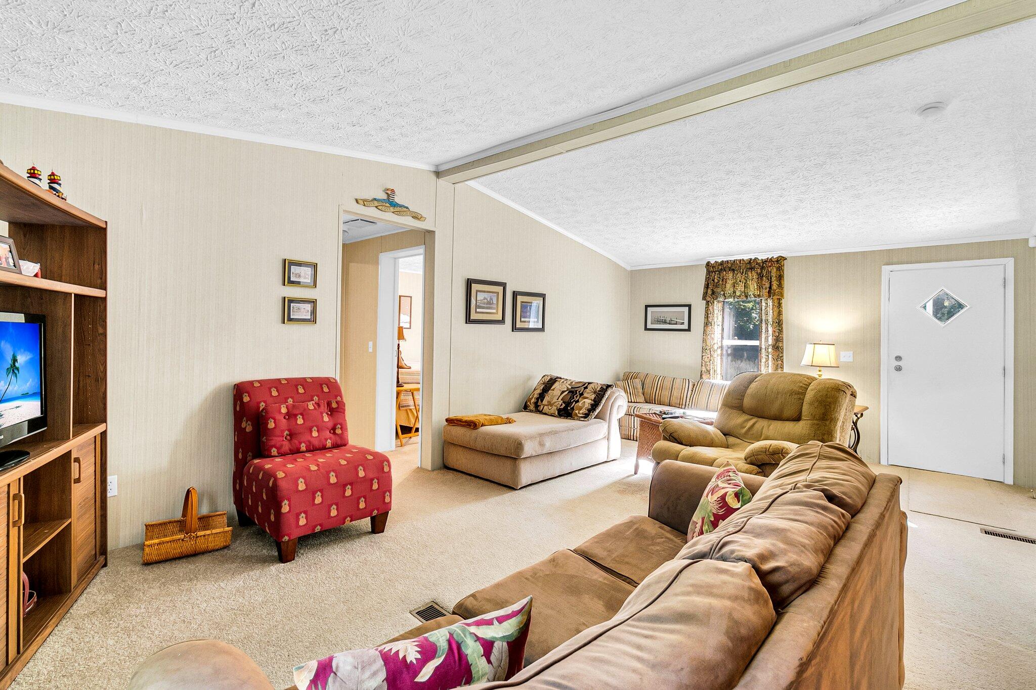 1328 Tibwin Road, McClellanville