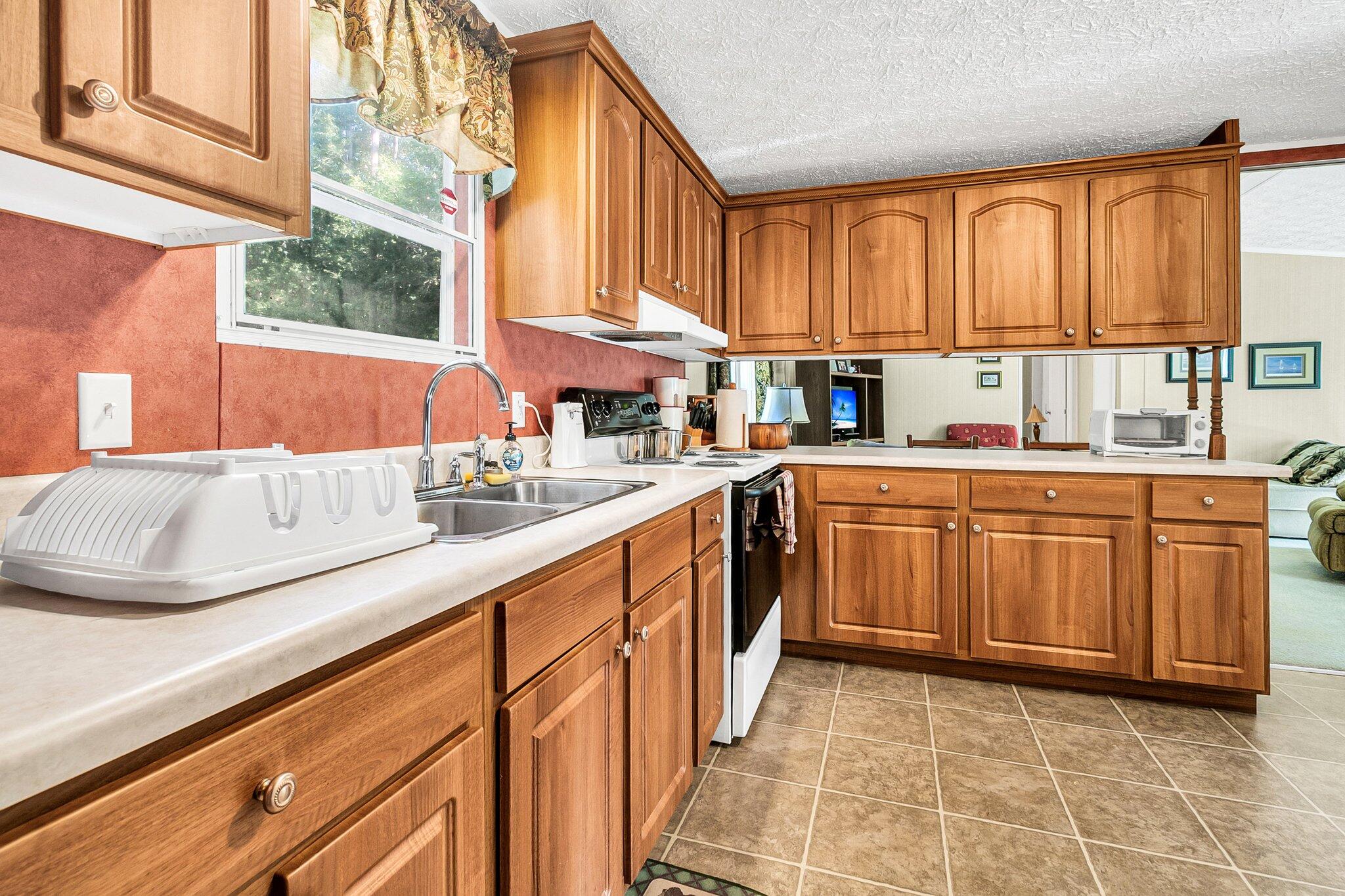 1328 Tibwin Road, McClellanville