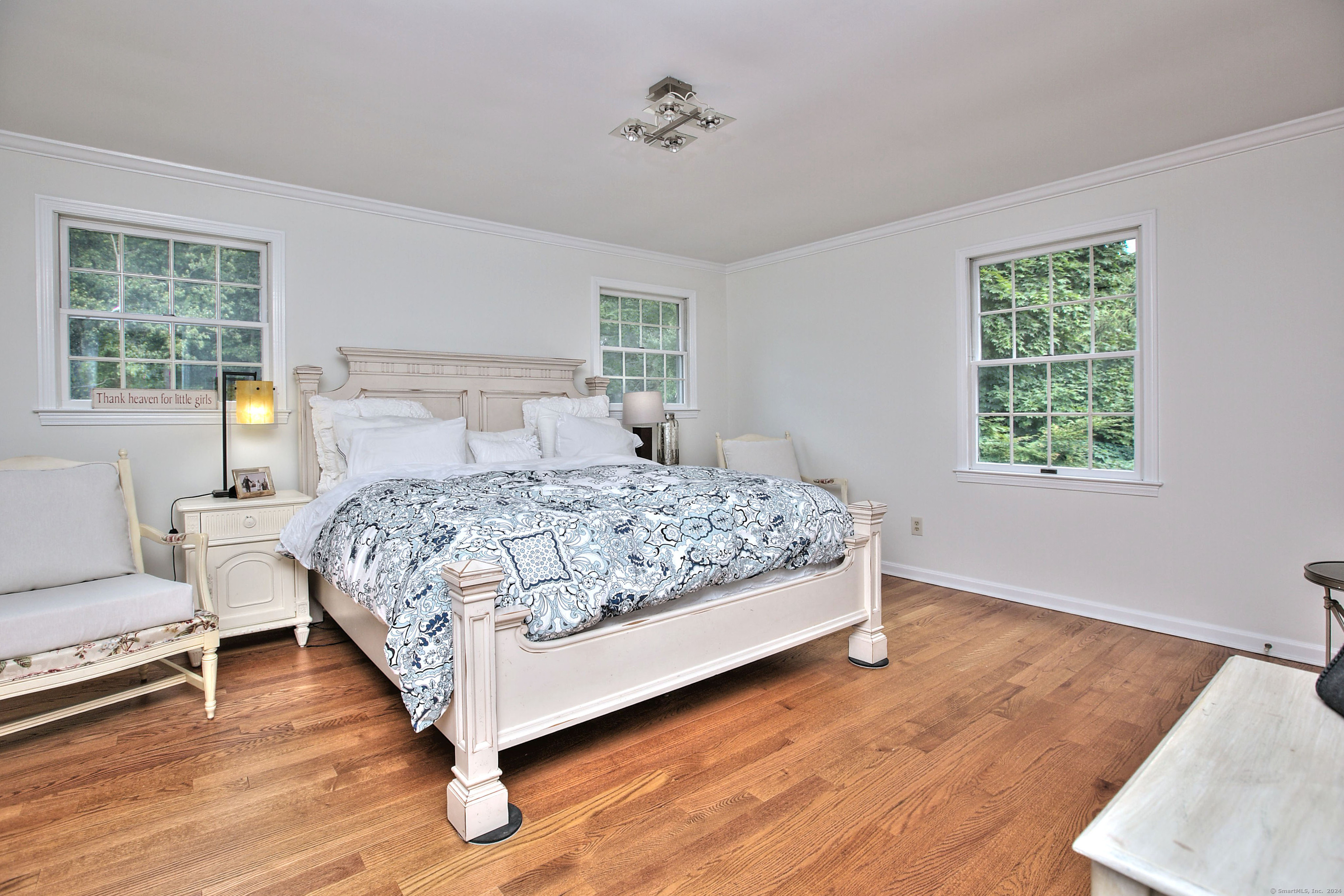 165 Compo Road South