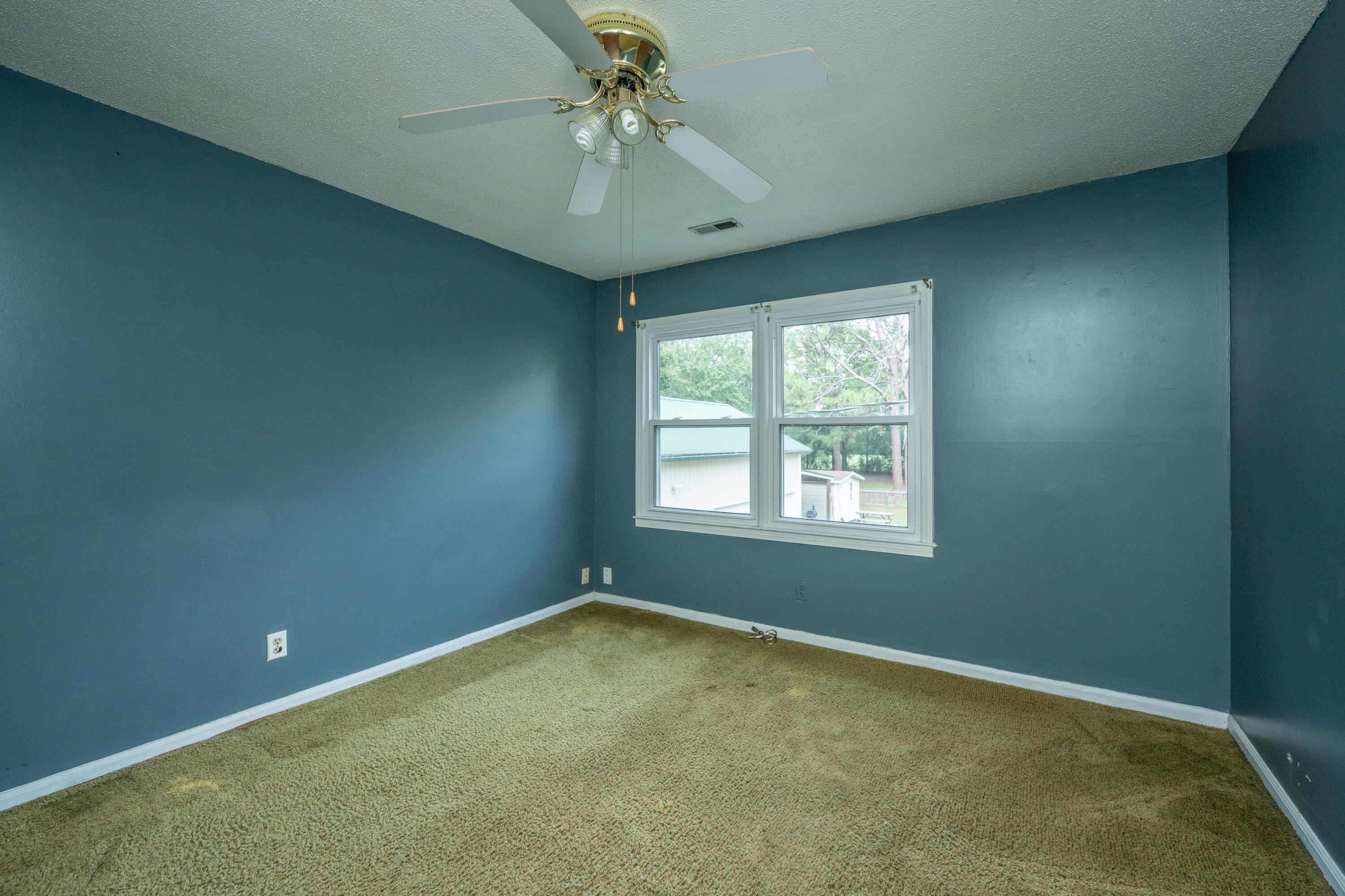 4705 N Highway 52