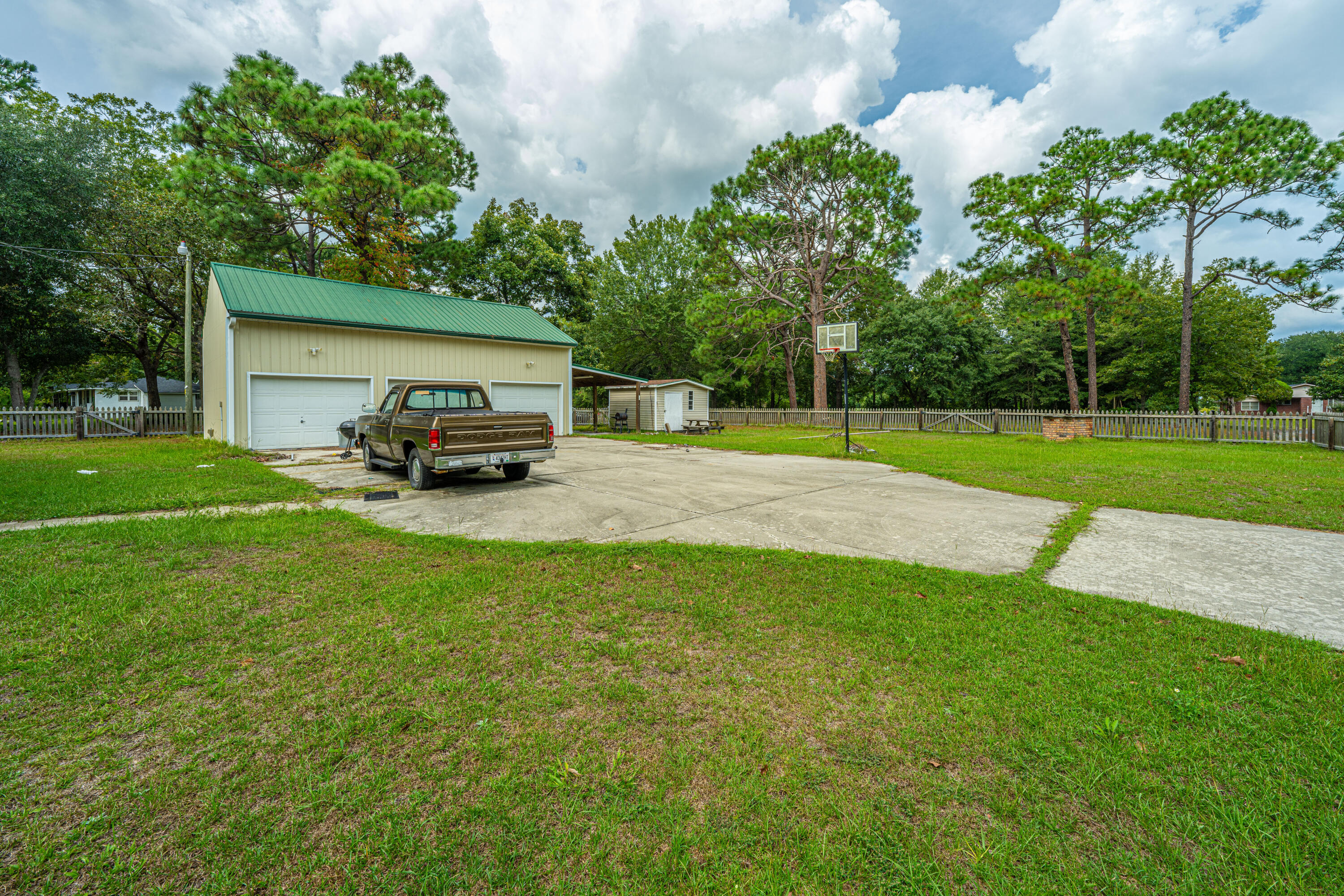 4705 N Highway 52