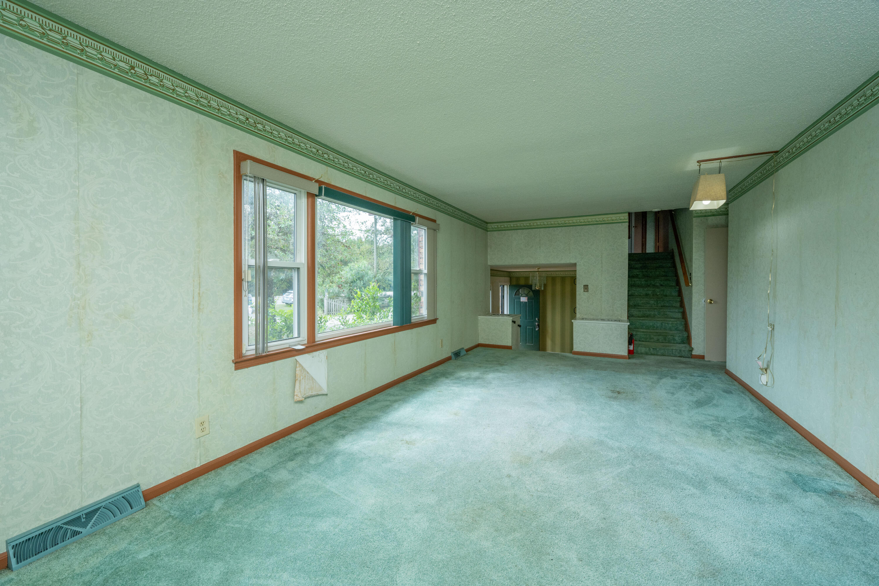 4705 N Highway 52
