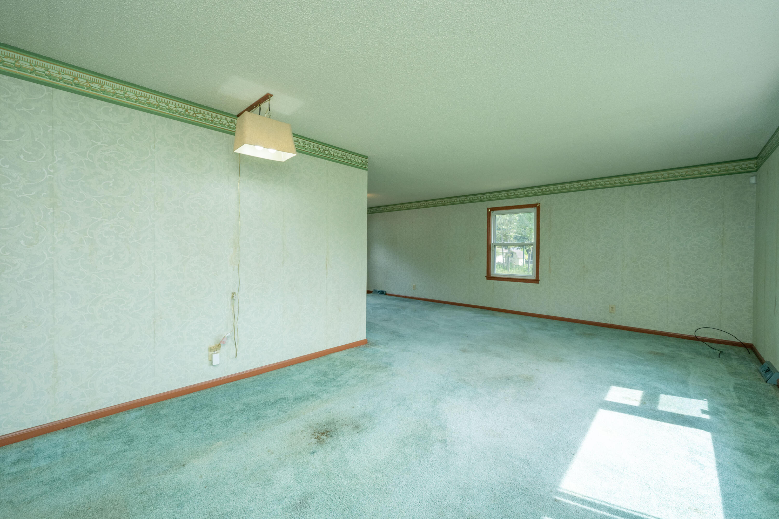 4705 N Highway 52