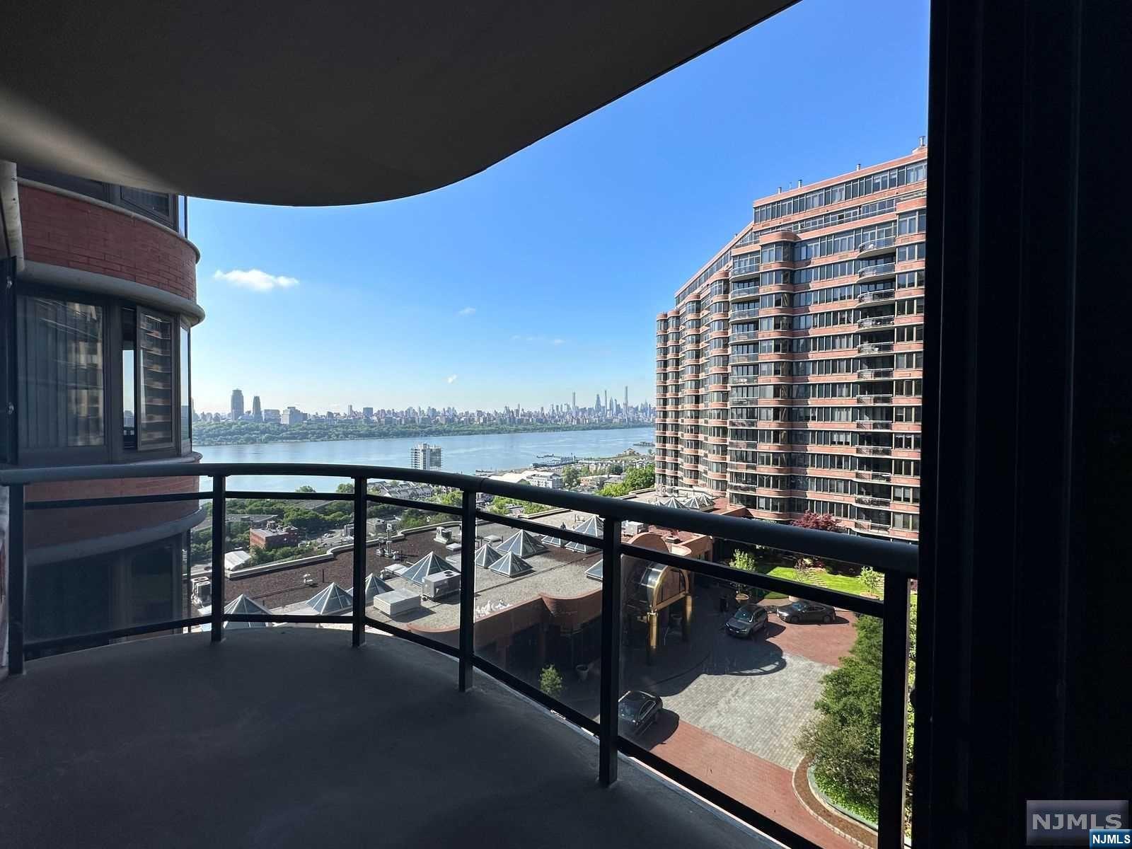 100 Carlyle Drive 9FN