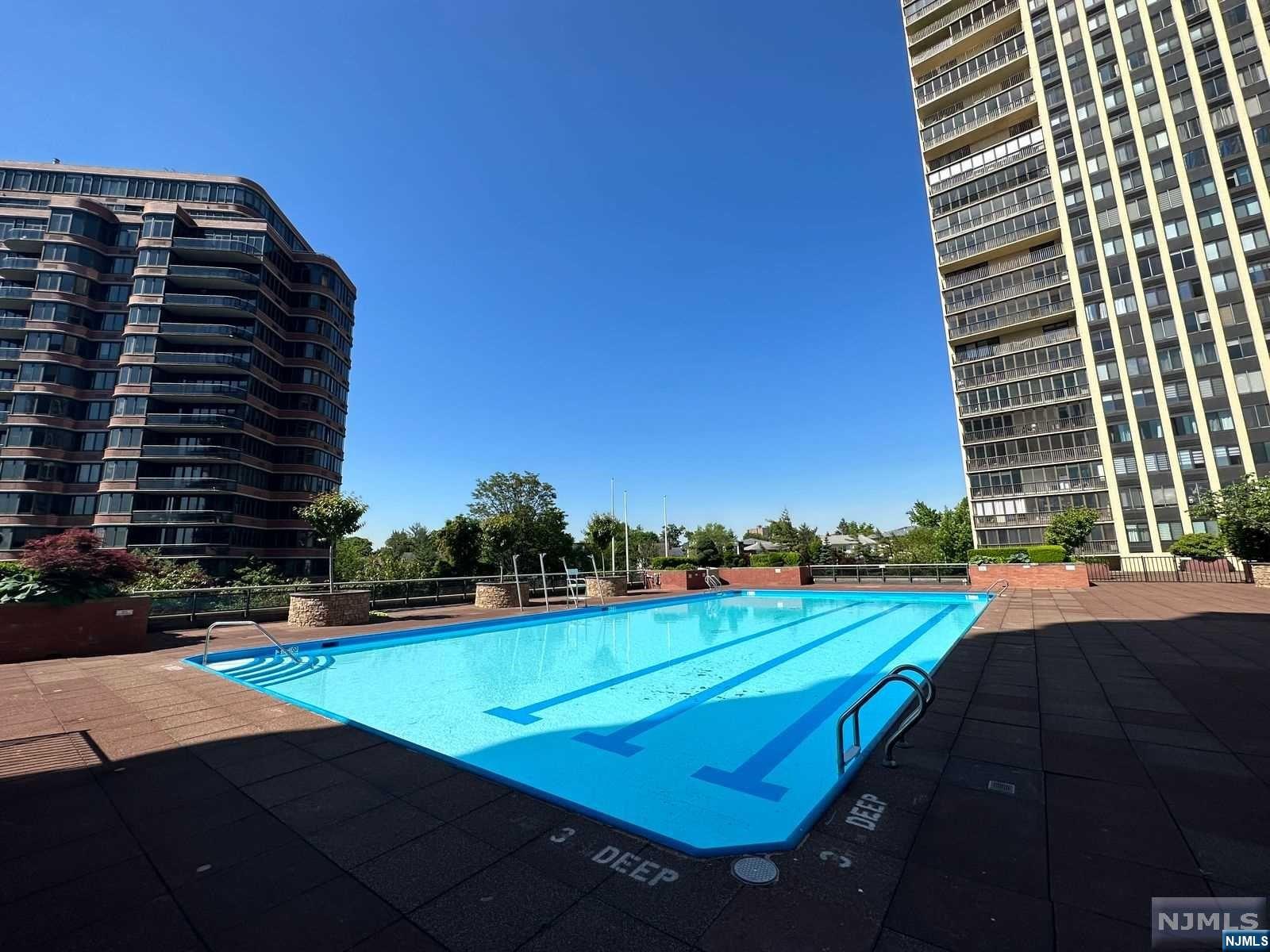 100 Carlyle Drive 9FN