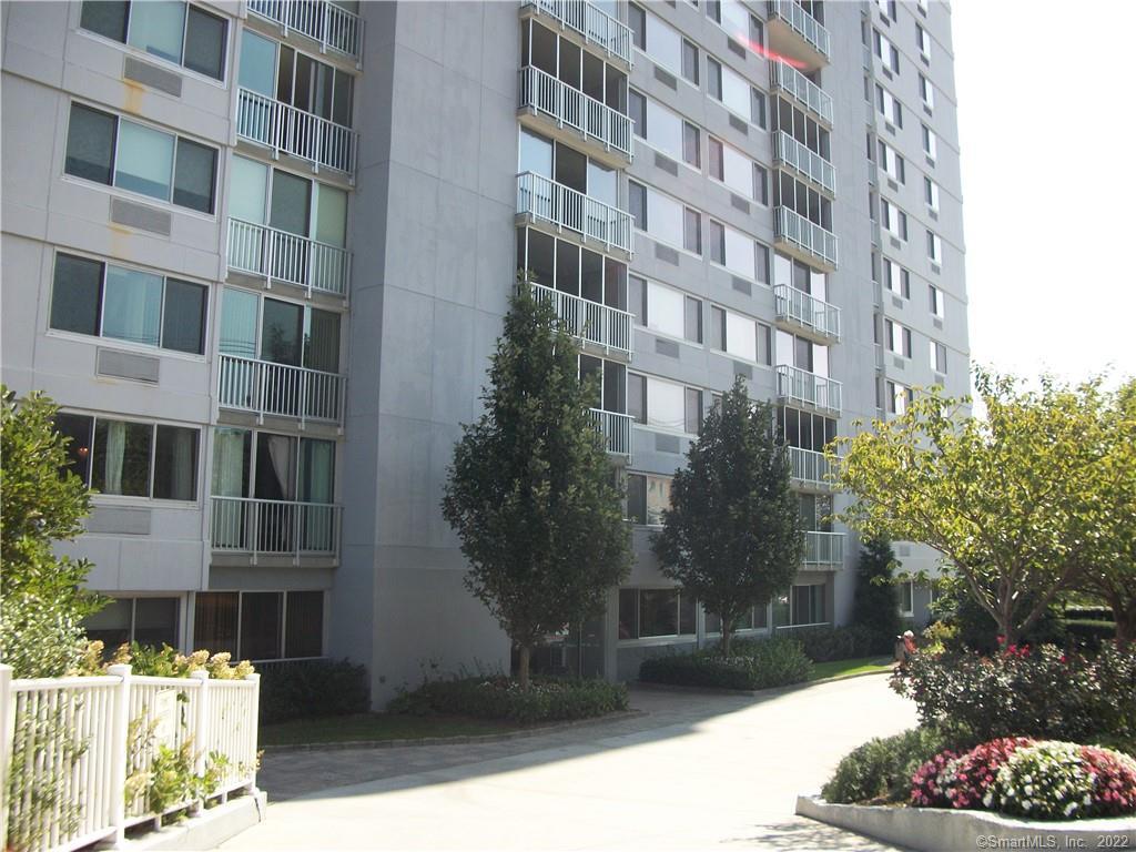 1 Strawberry Hill Avenue APT 7D