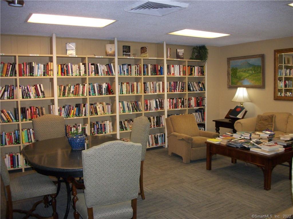 1 Strawberry Hill Avenue APT 7D