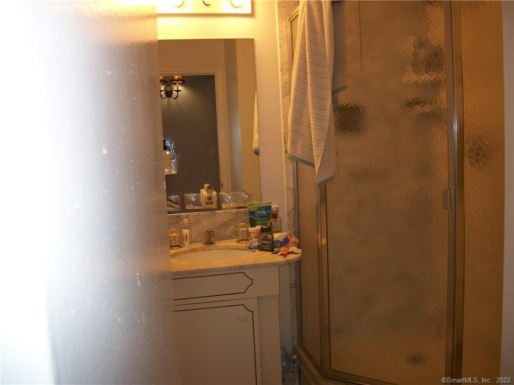 1 Strawberry Hill Avenue APT 7D