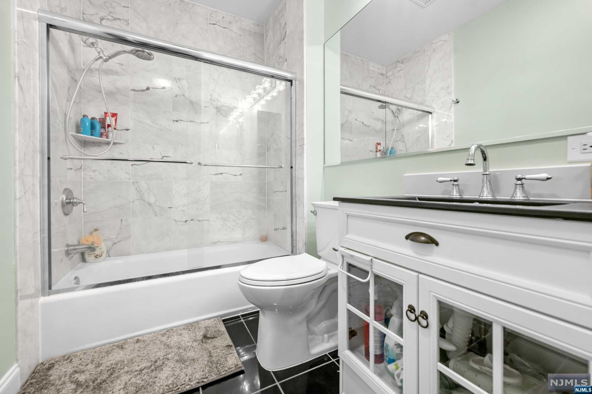 316 The Promenade 316