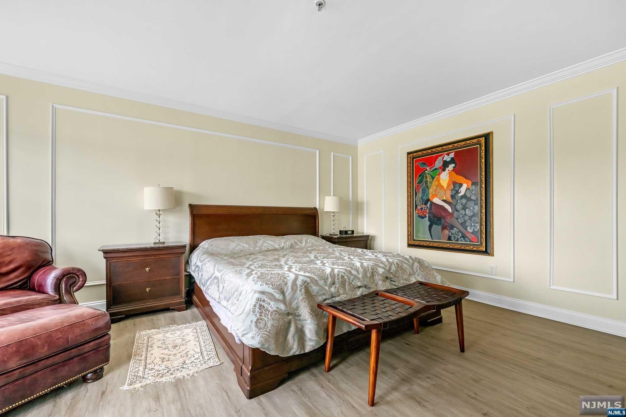 316 The Promenade 316