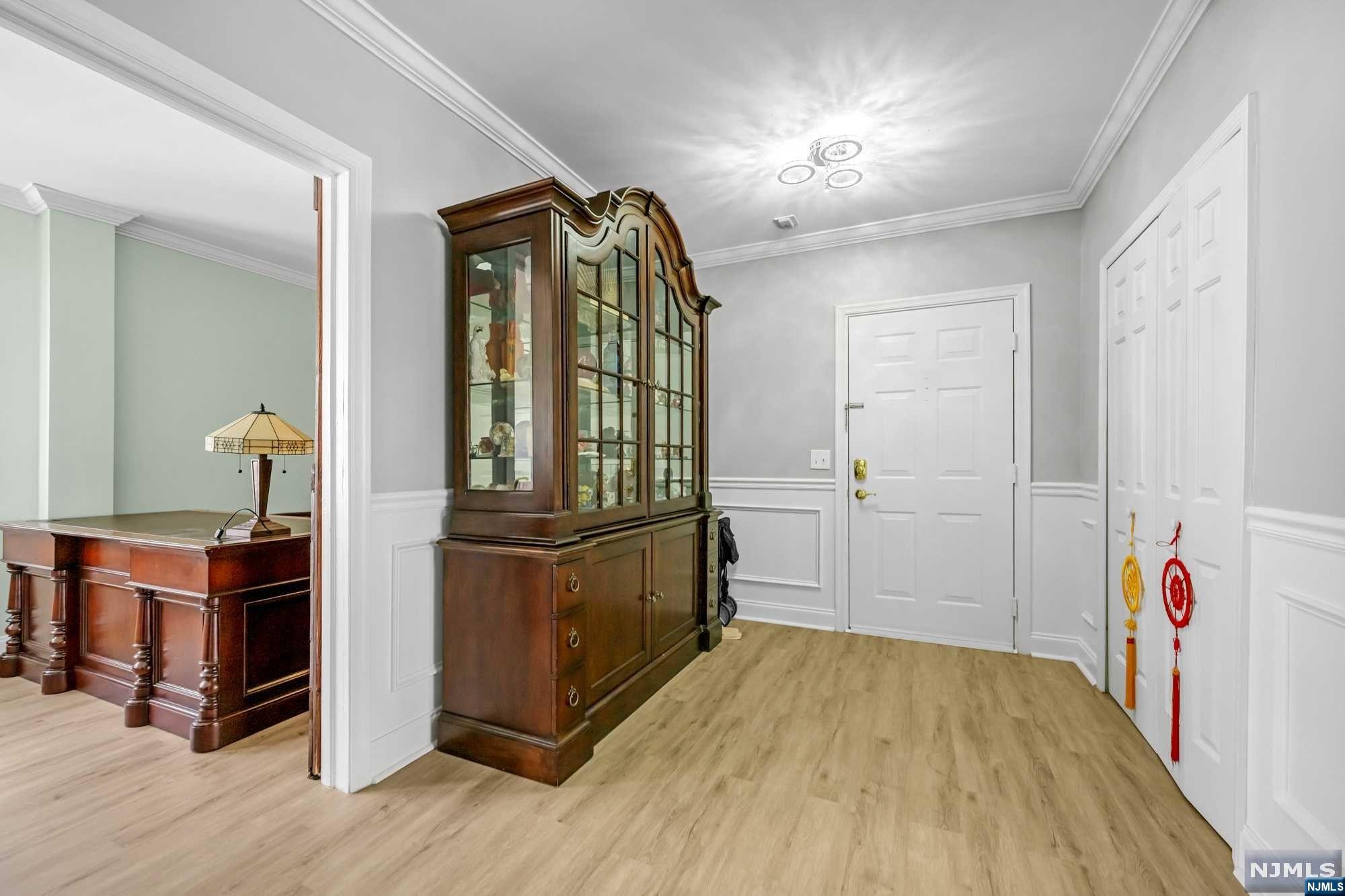 316 The Promenade 316