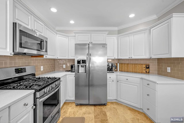 316 The Promenade 316