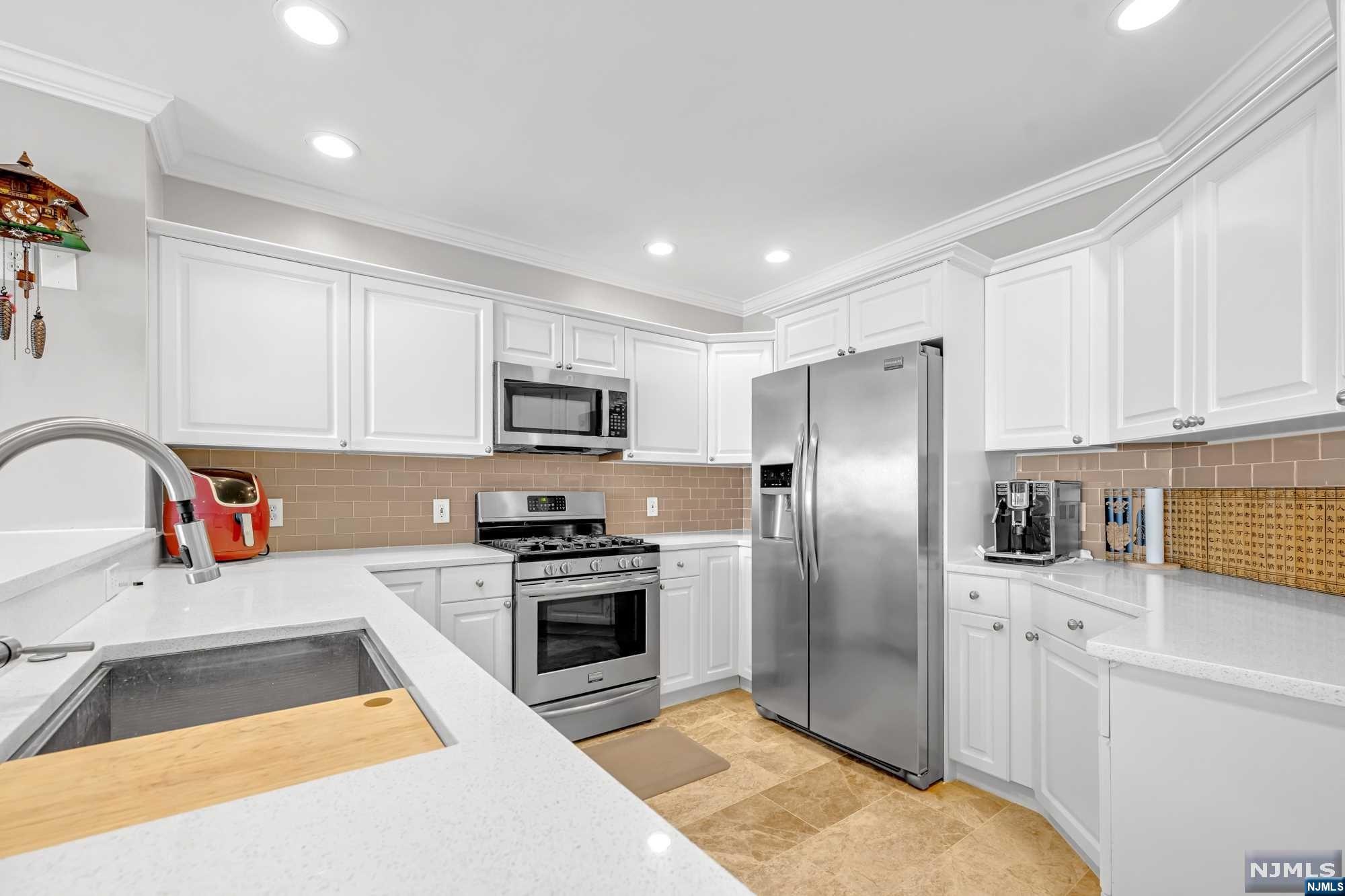 316 The Promenade 316